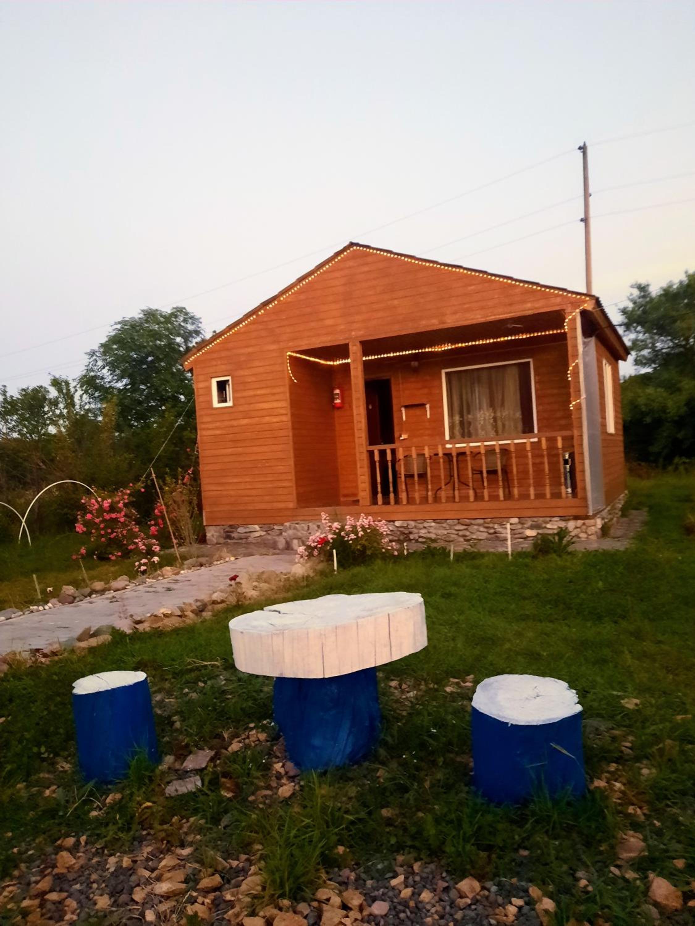 Photo 9