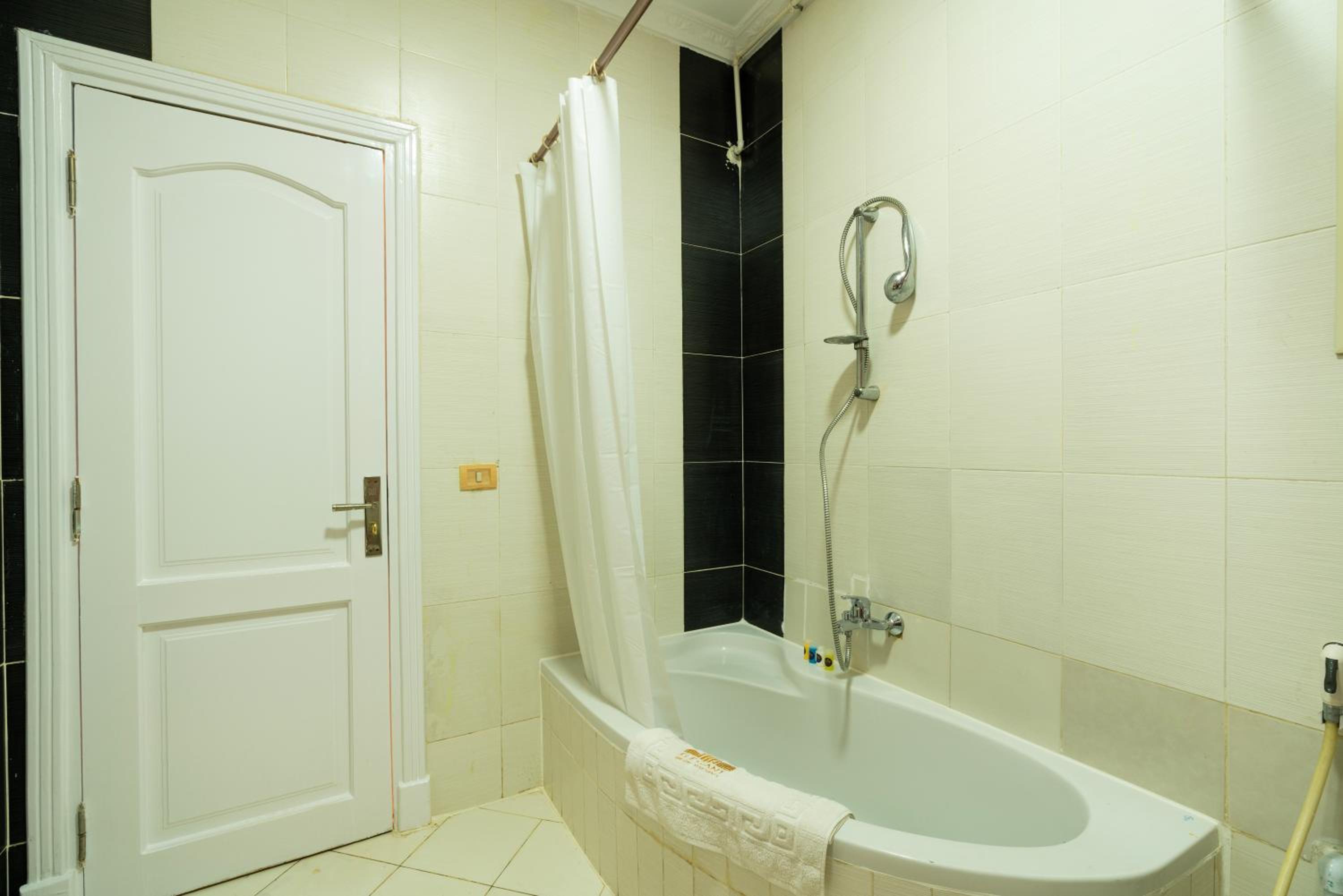 Garden Suites by Elegant Hospitality