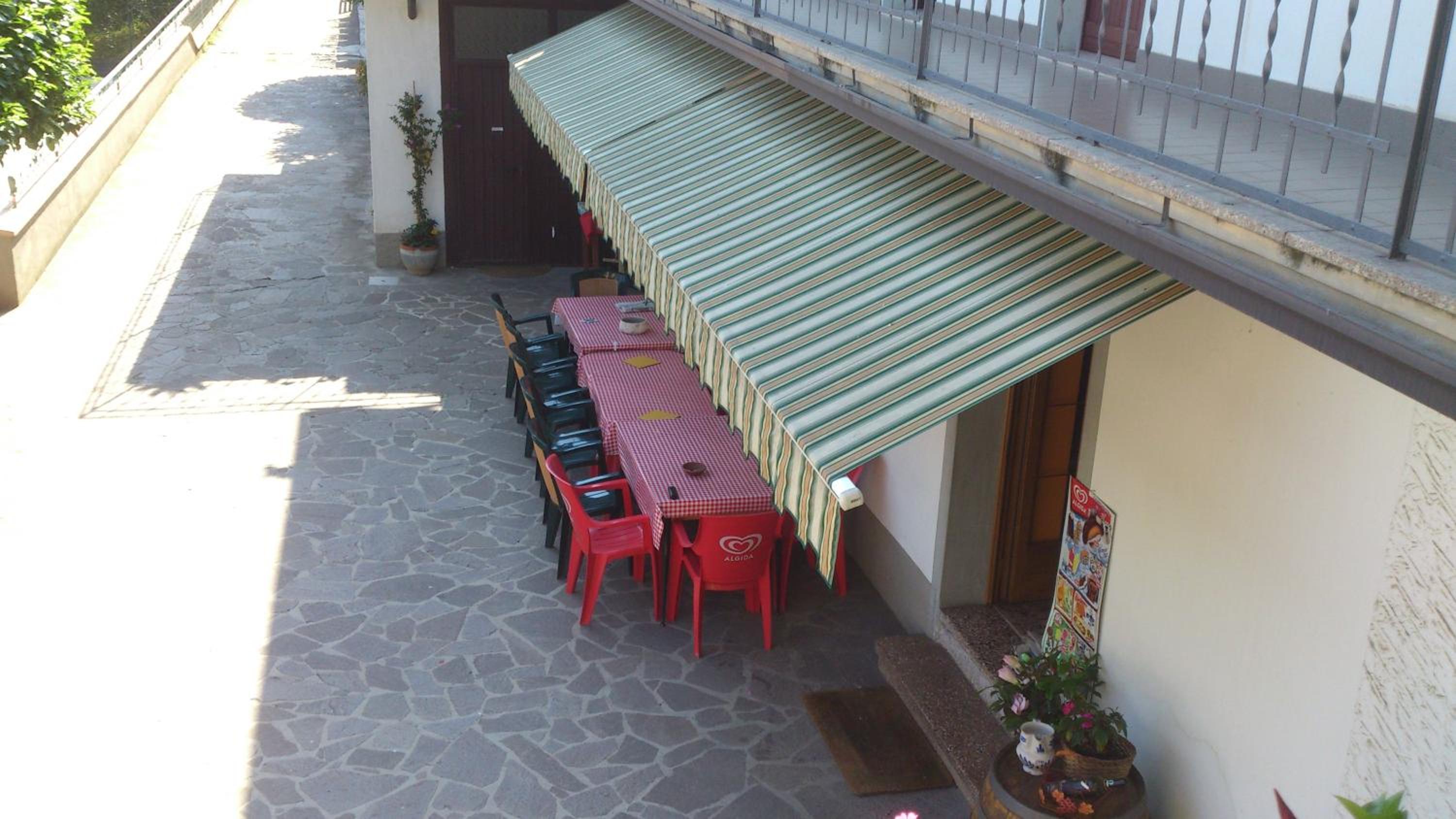 B&B Curtif view 3