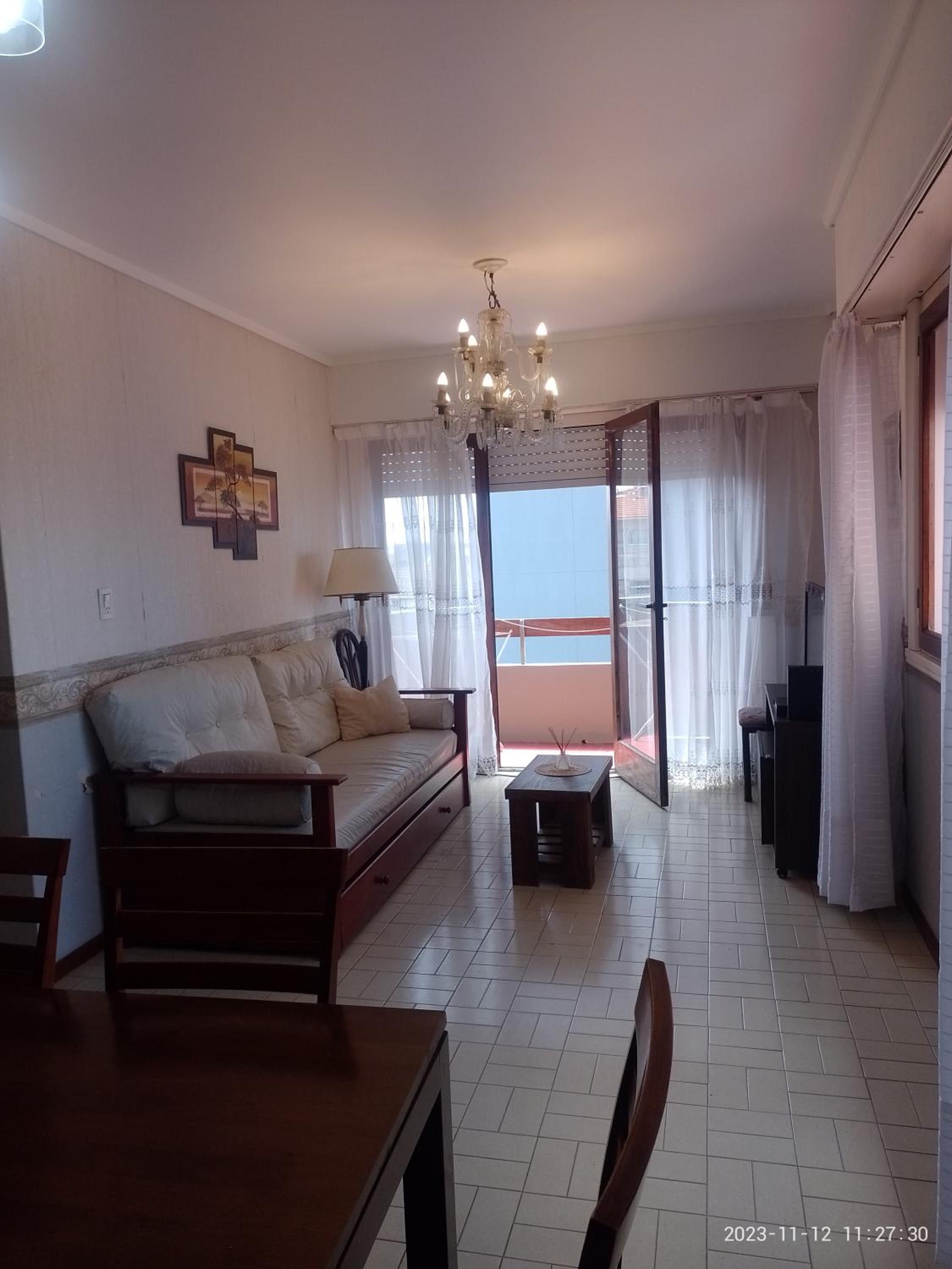 Departamento frente al Mar.