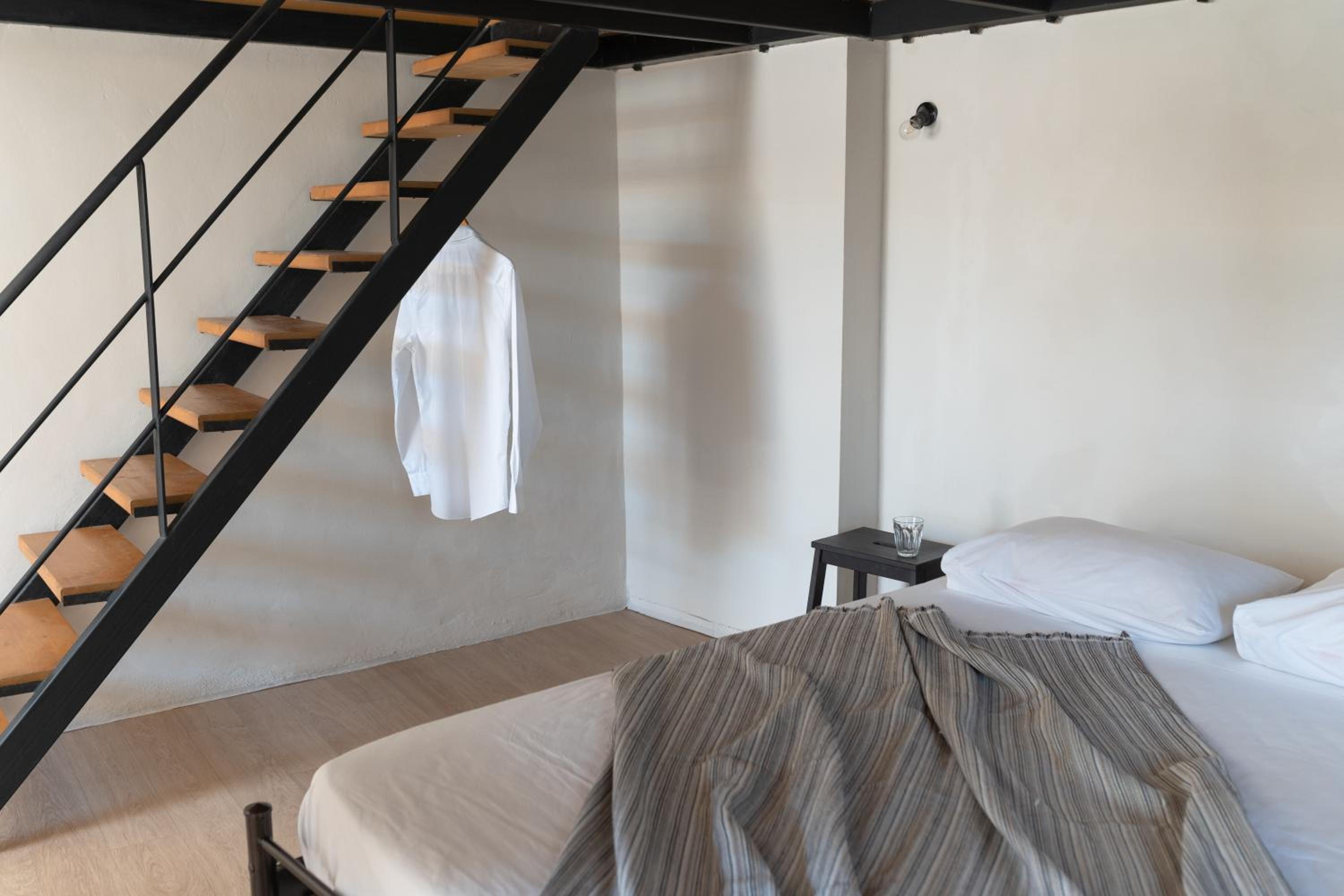 Photo 34