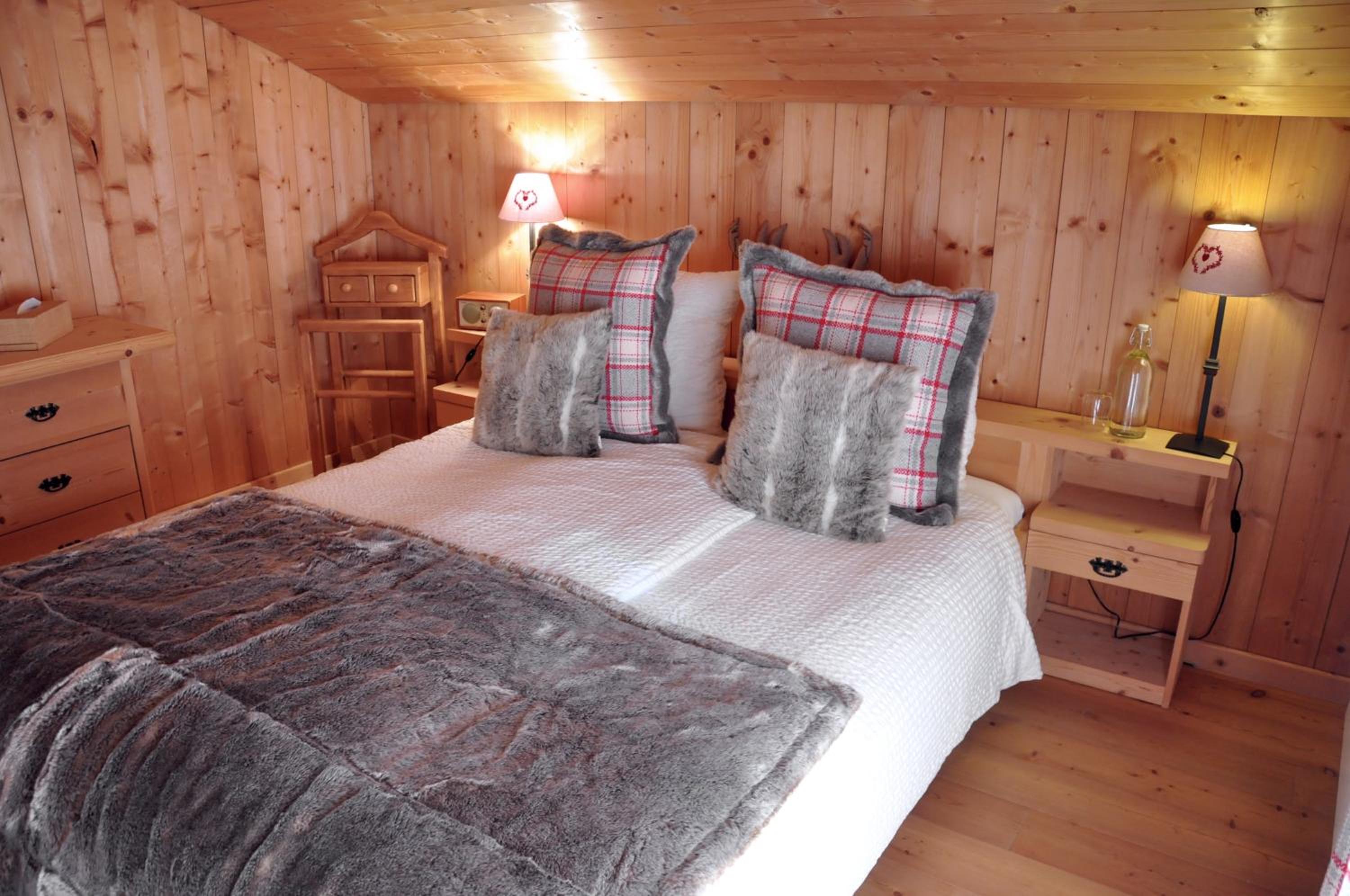 Les Mazots du Hameau - Charme Alpin avec Cuisine équipée