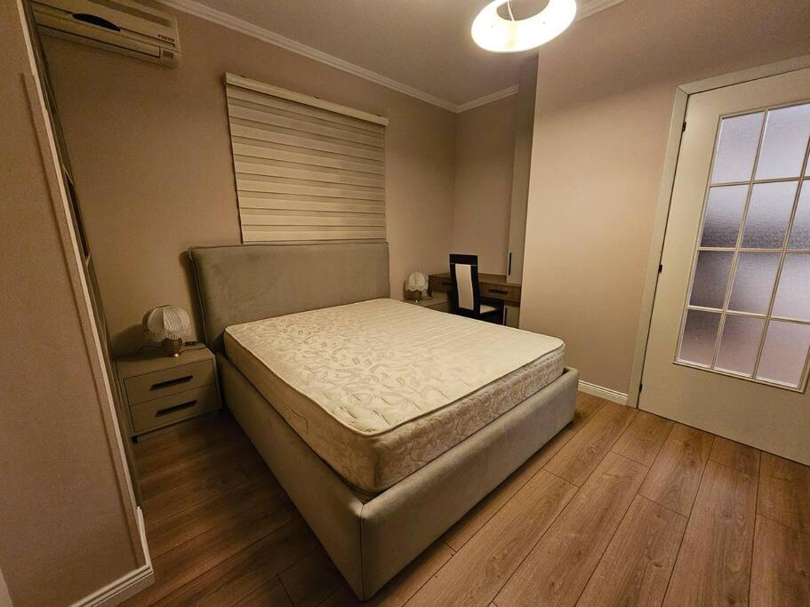 Central Apartment with balcony 2