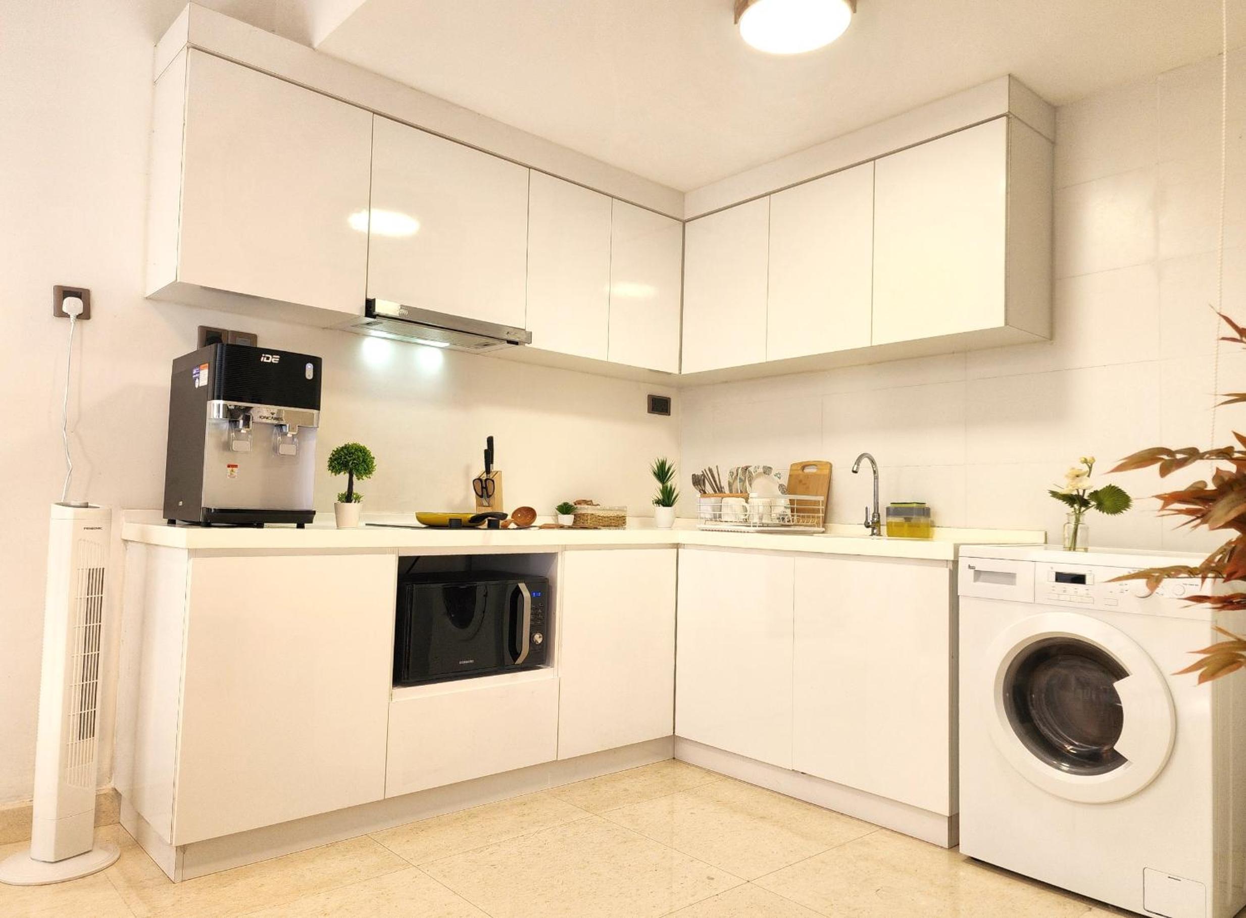 Loft Suite Seaview JB CIQ 6-7Pax