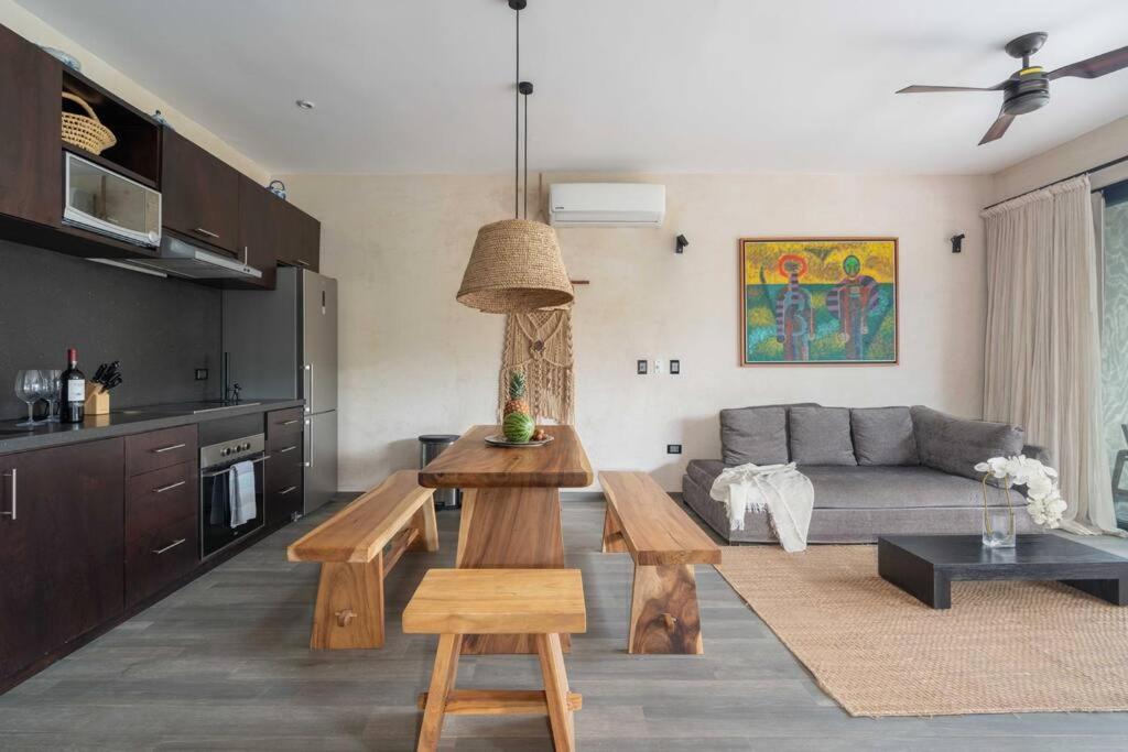 20 Guests Villa 5 min Beach+Rooftop Pool Jacuzzi Spa