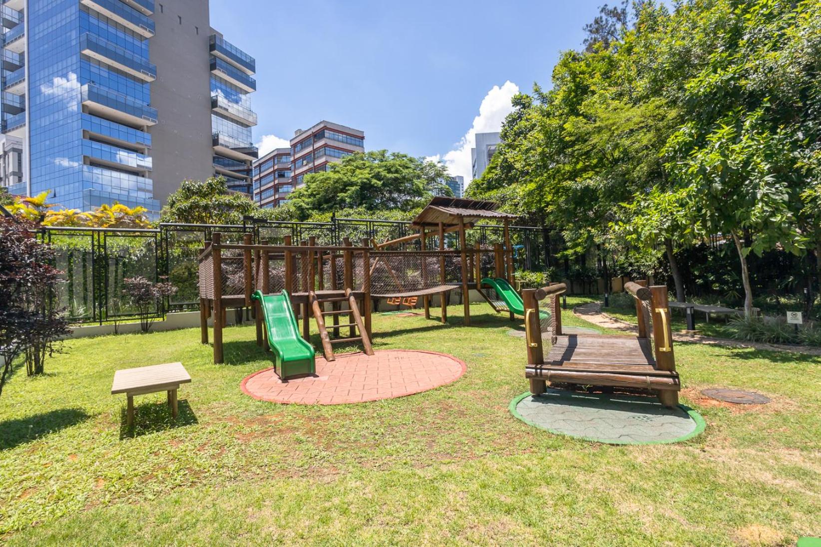 Alto padrão 2 dorms Piscina aquecida até 8 pessoas