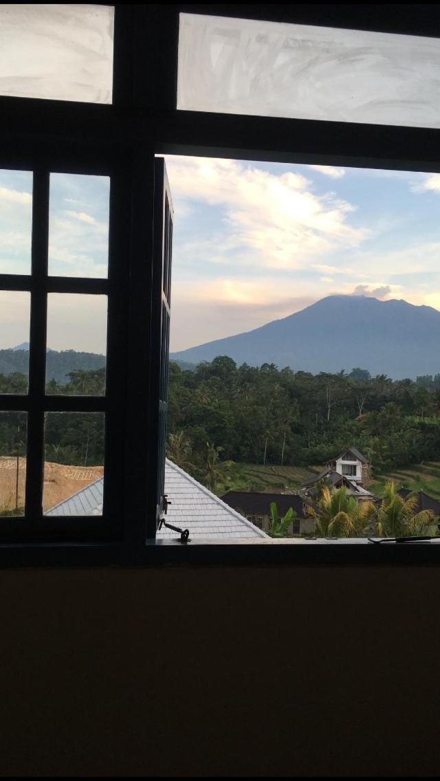 Amrita Villa Sidemen view 4
