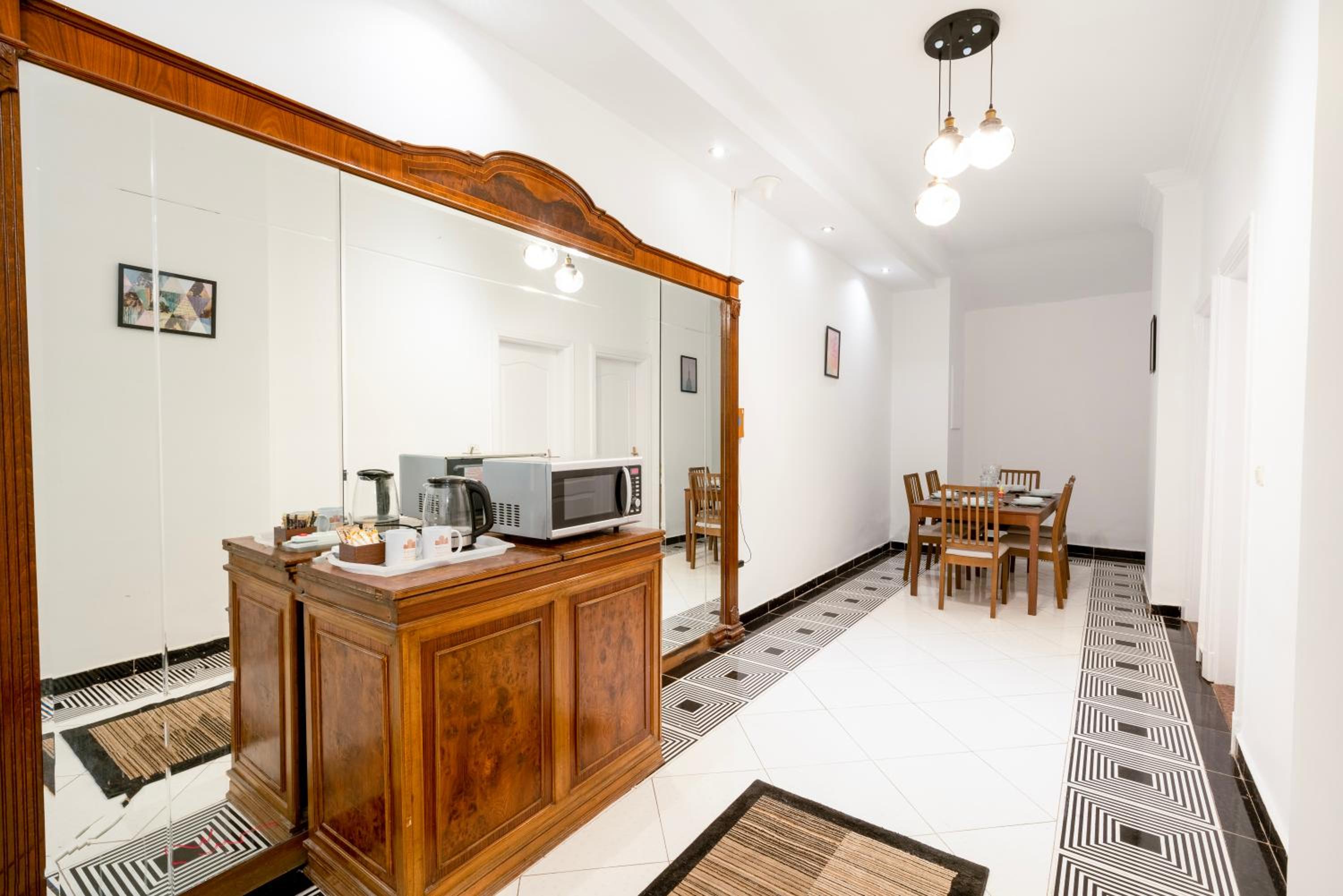 Garden Suites by Elegant Hospitality