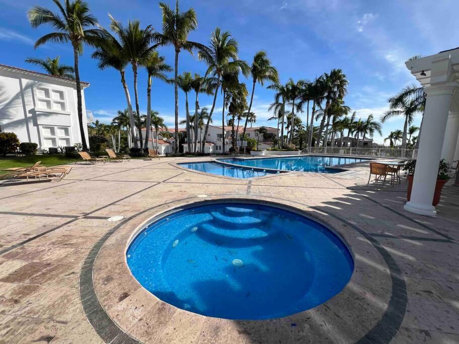 Beautiful 2 Bedroom Condo in Palmilla view 3