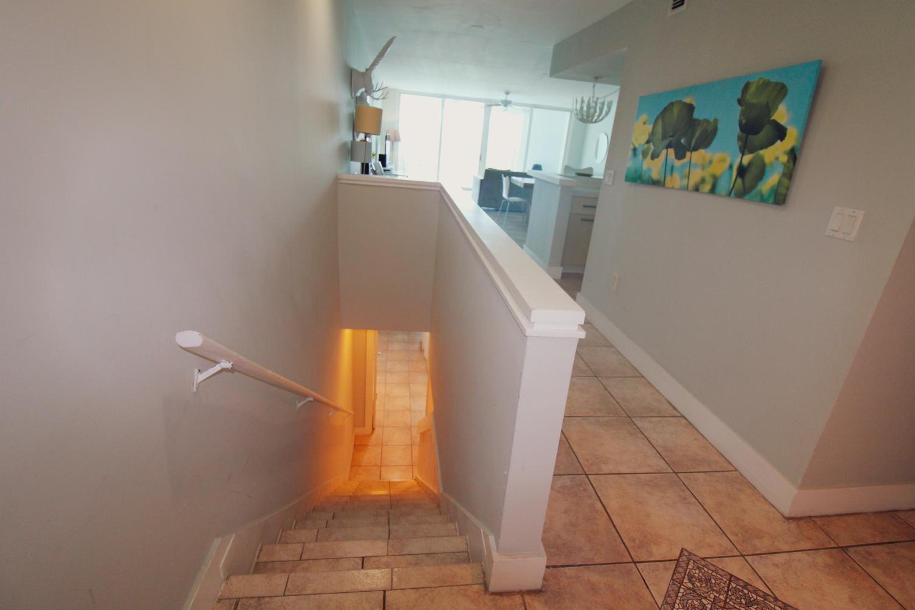 Castle Pavillon 8 Beachfront - Private Beach Access Loft with 2-story, Pool, Tennis, Free Parking Access view 4