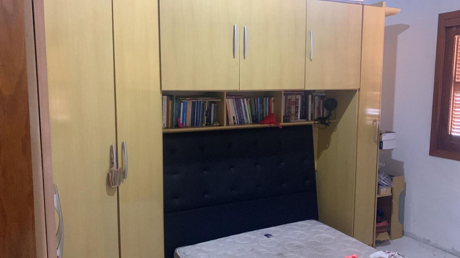 Casa com 4 quartos e piscina pra aproveitar
