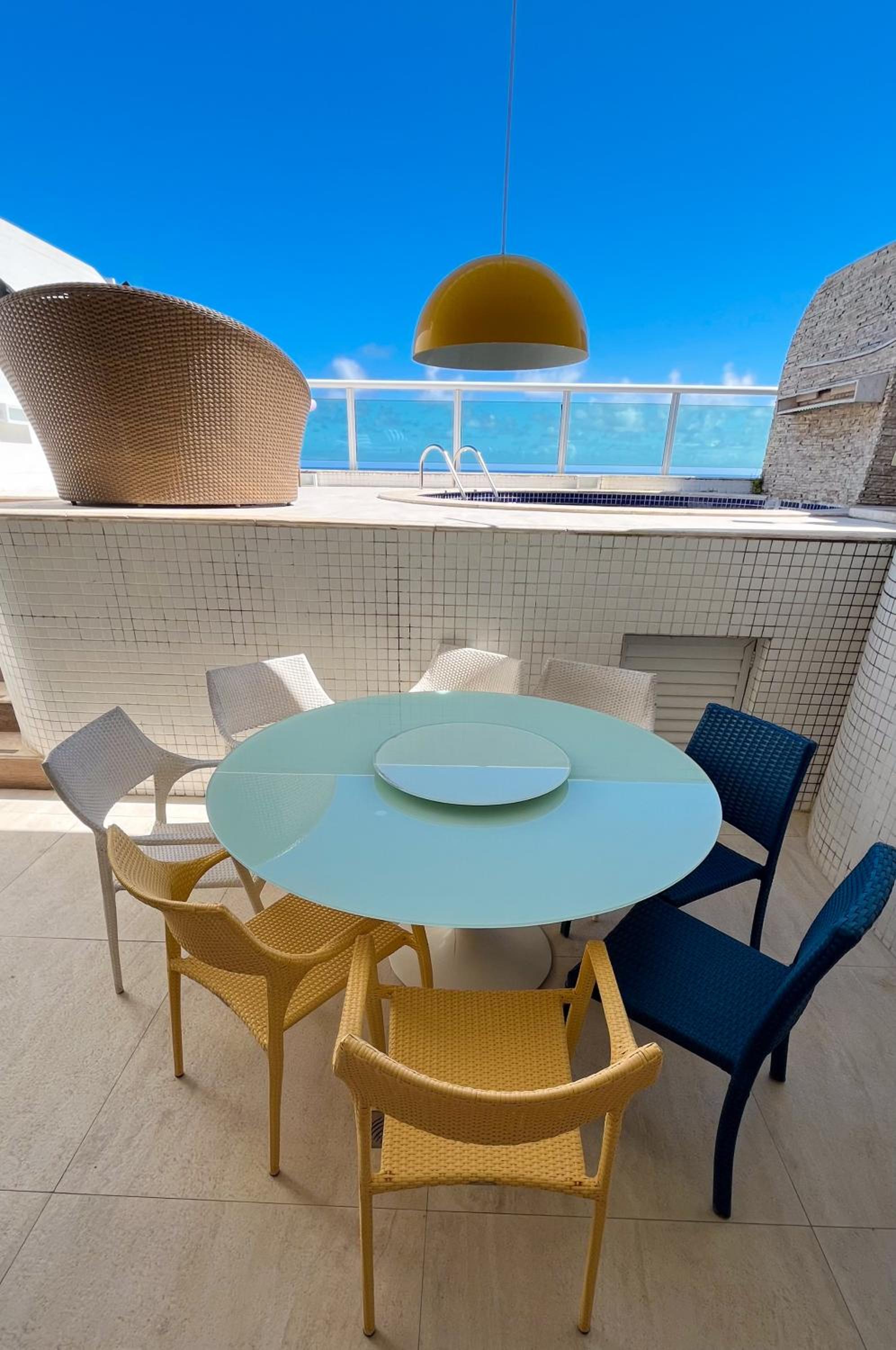 Apartamento-Cobertura de Luxo Vista Mar em Salvador