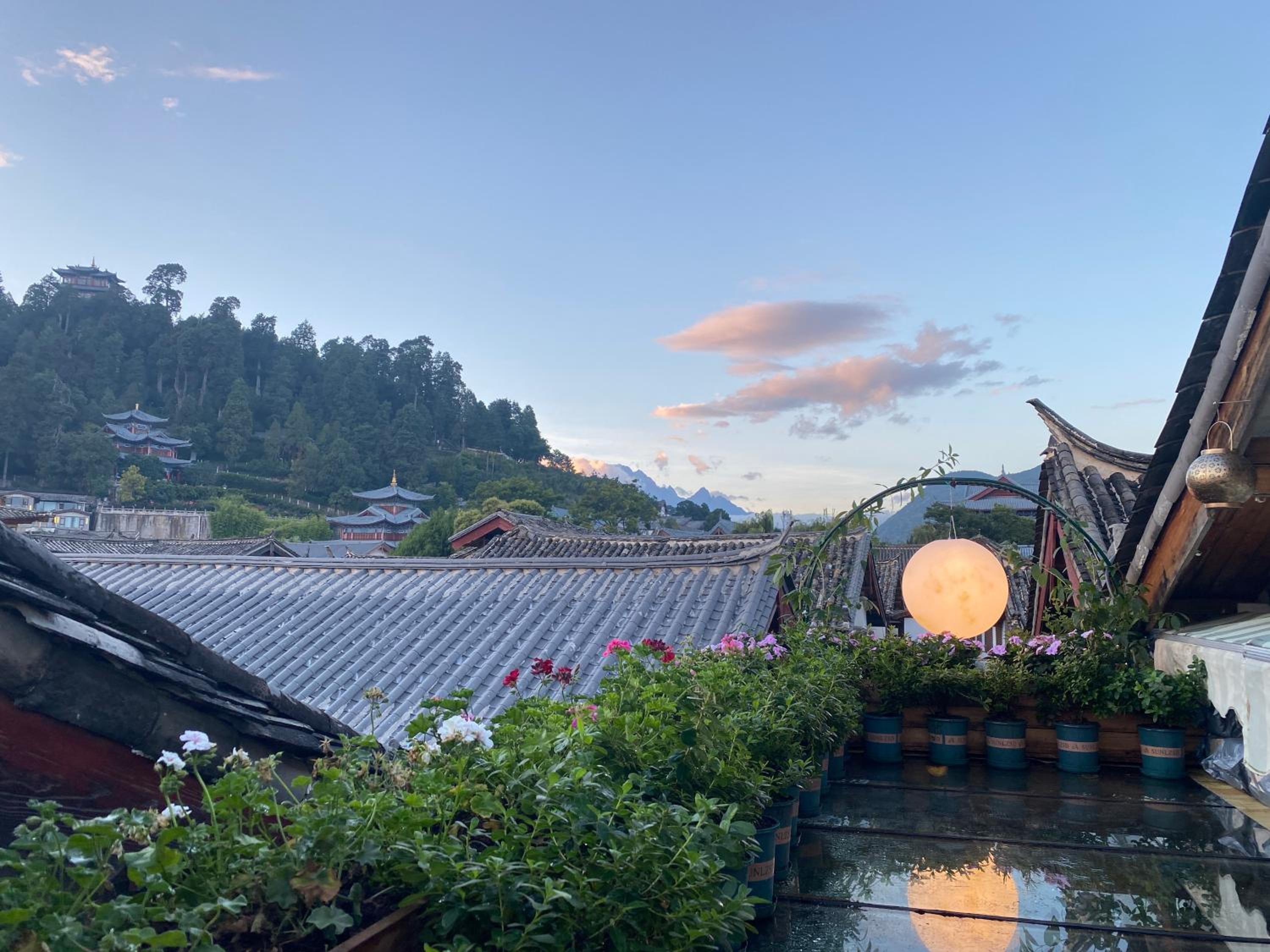 Lijiang Old Town Meiliju View Inn