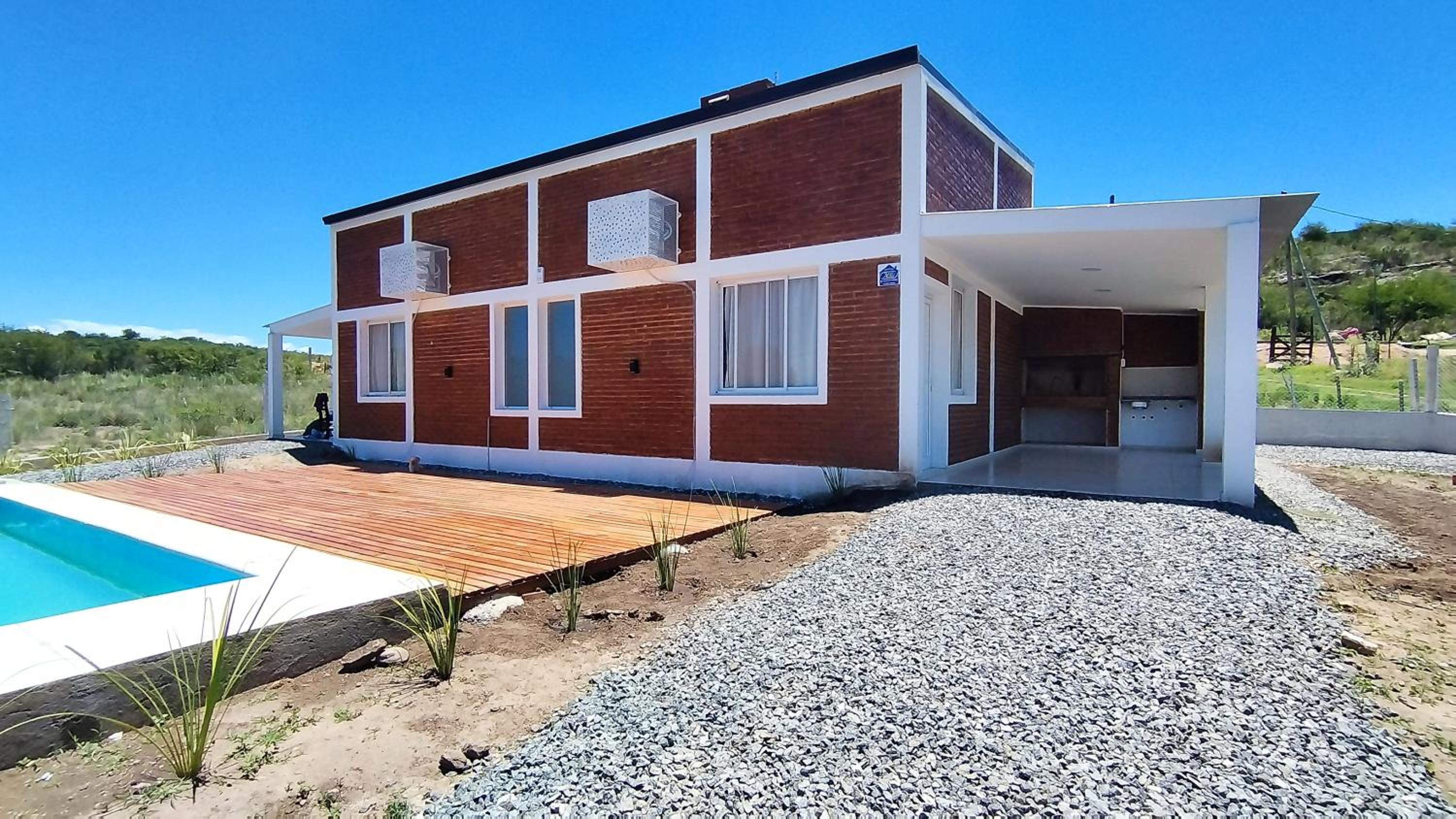 Cabañas Estancia del Pilar - Cabañas de montaña