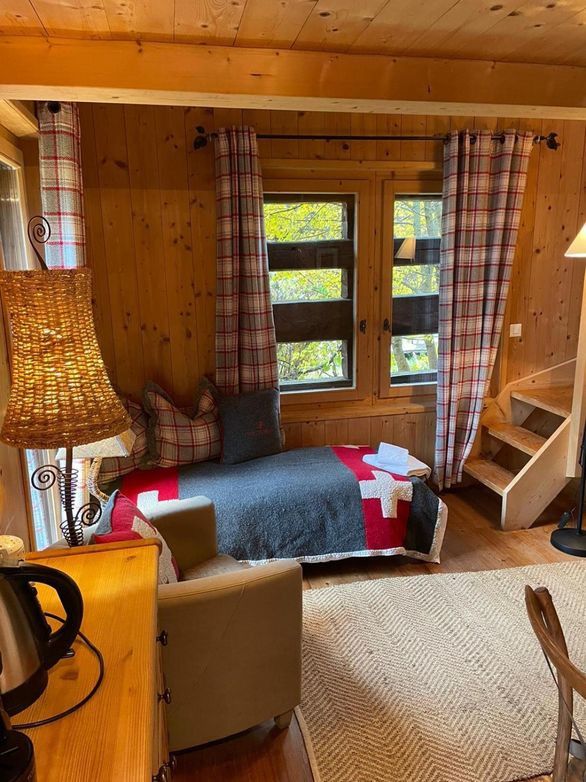 Les Mazots du Hameau - Charme Alpin avec Cuisine équipée