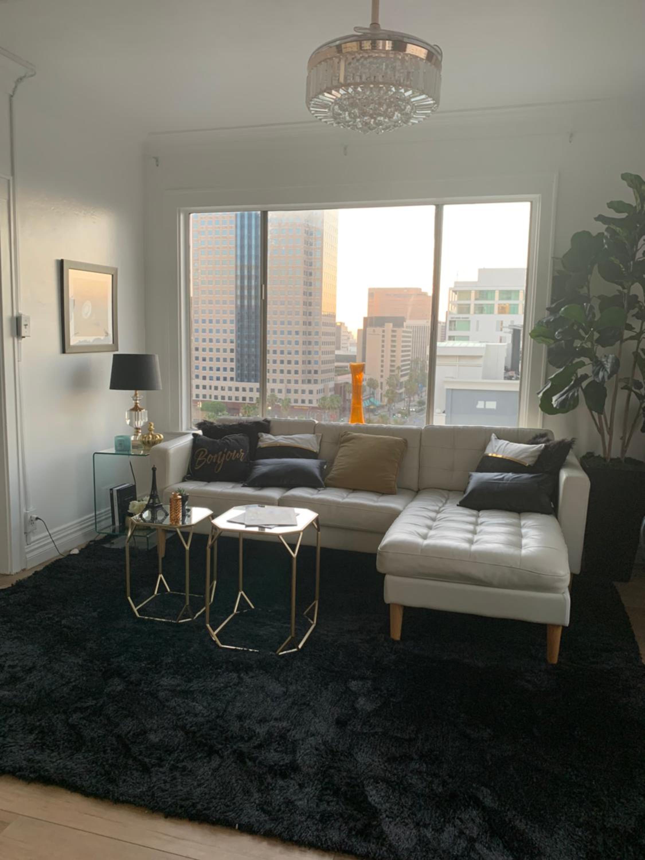 Your Penthouse Ocean view with City lights and Queen Mary too view 2