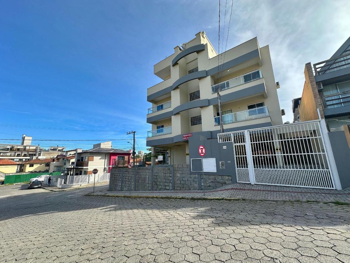 Res. Dona Olímpia