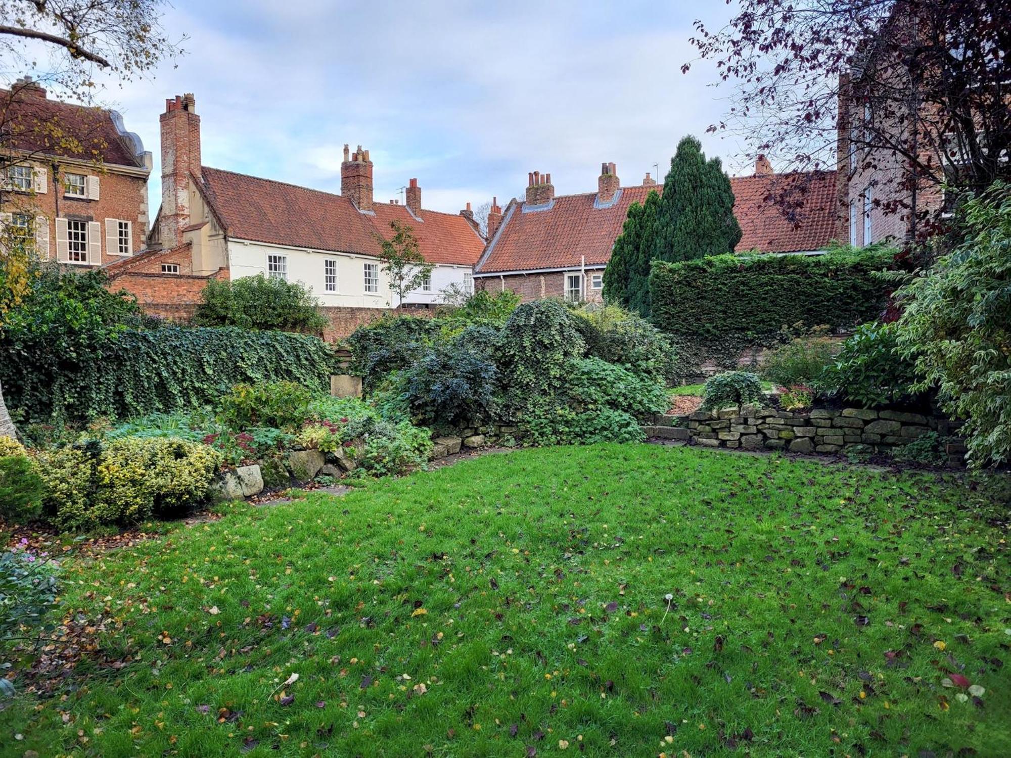 York Minster Garden view 5