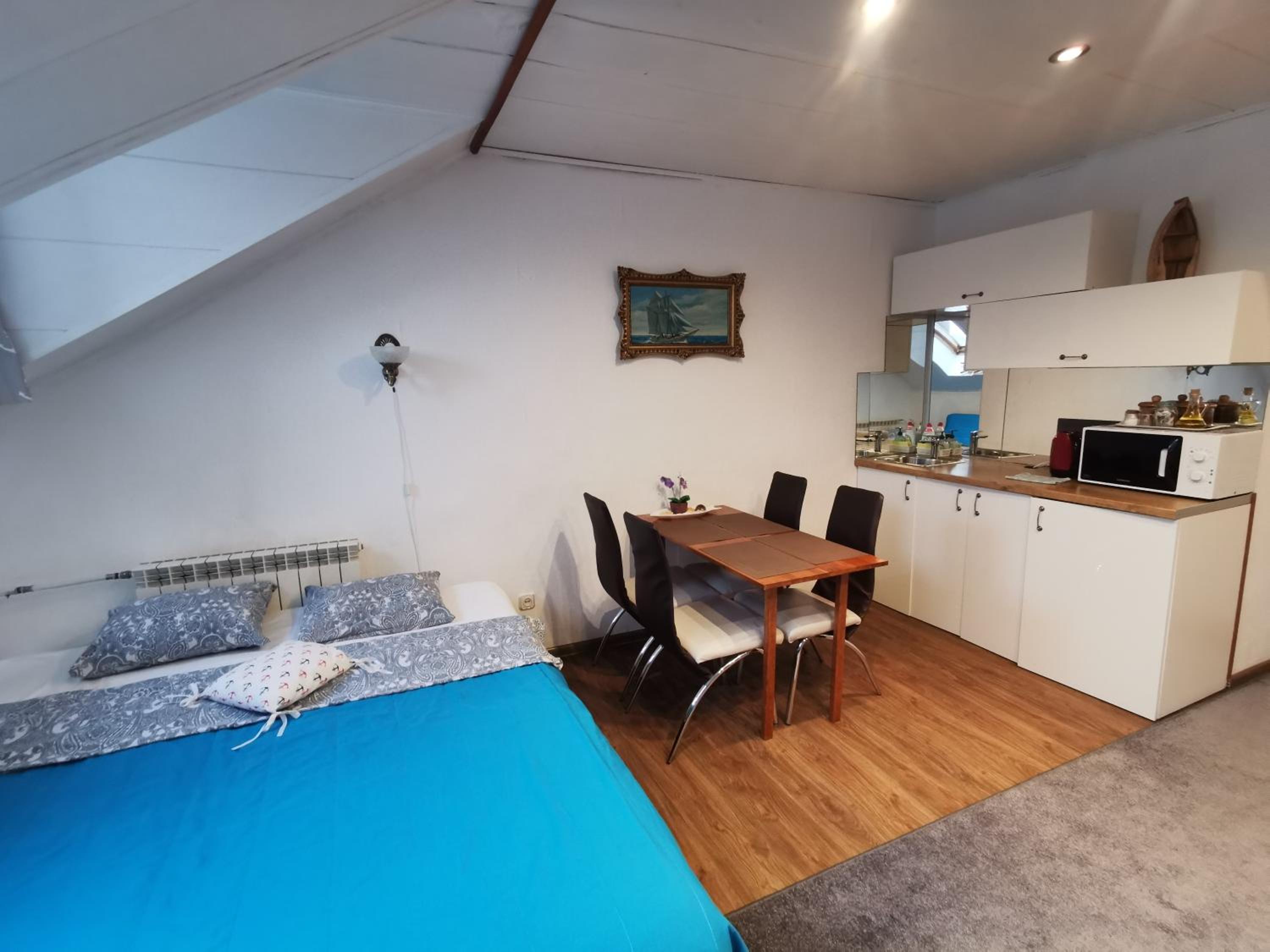 M5 Meridian Apartment