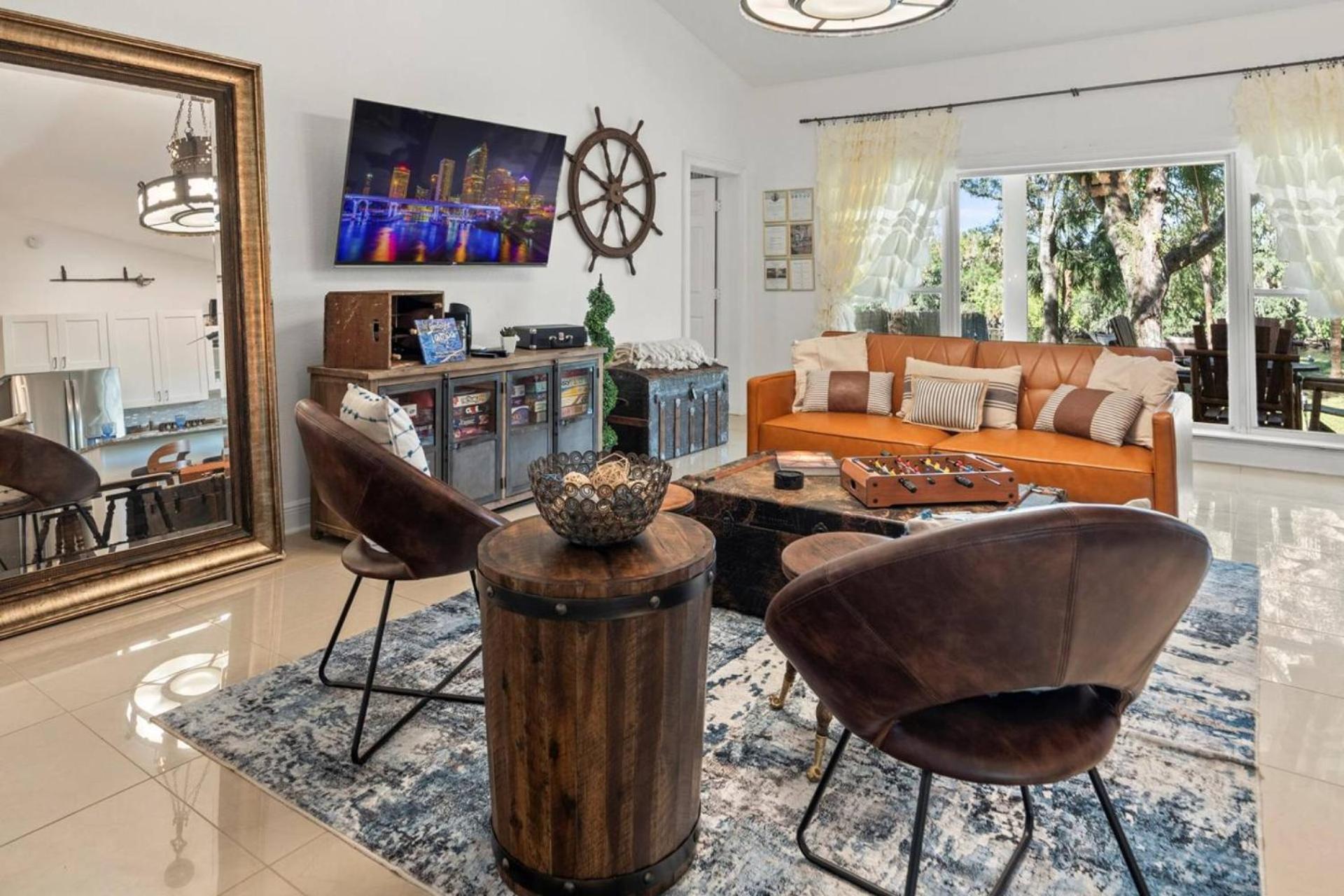 lounge