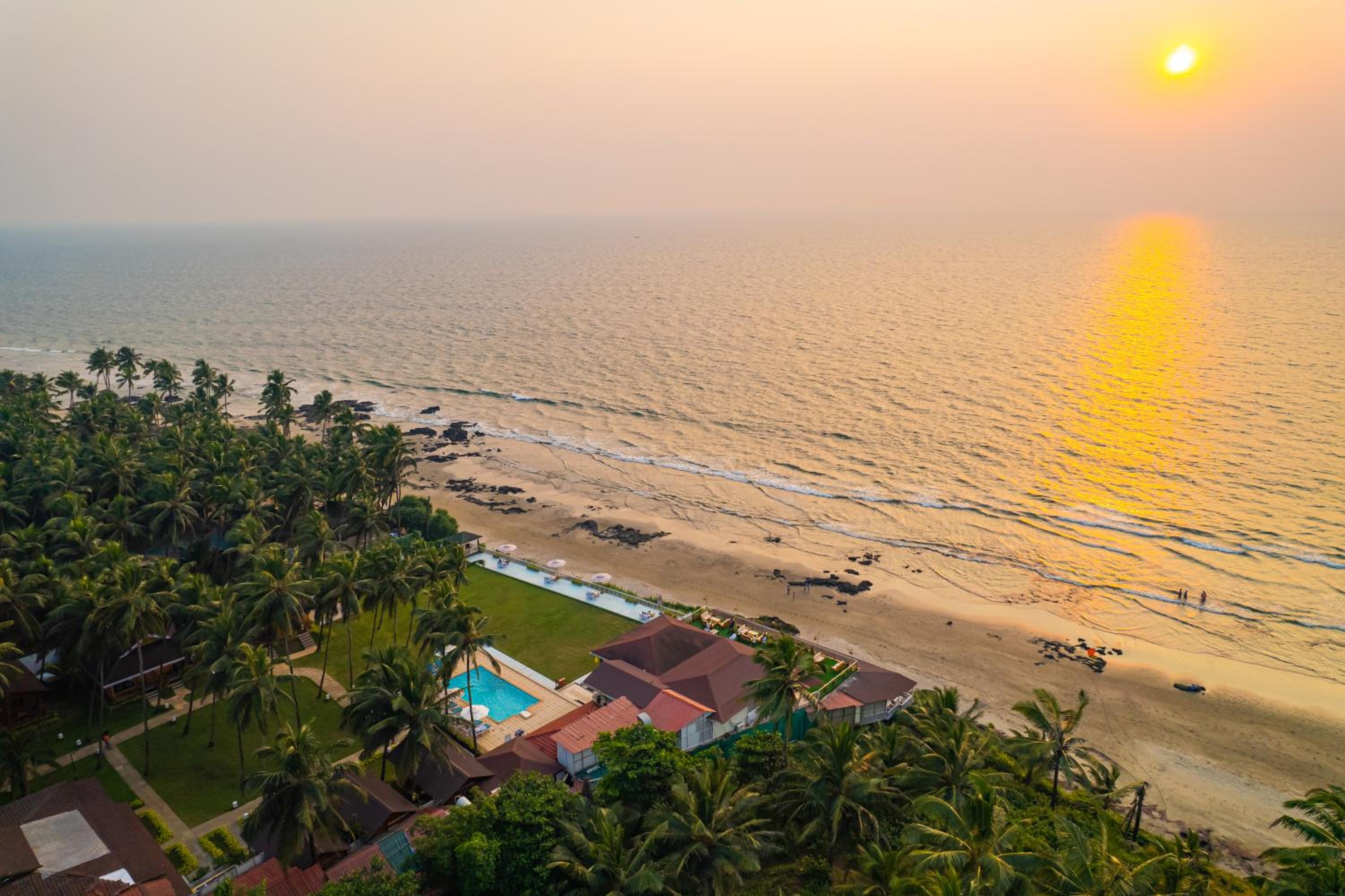La Cabana Beach & Spa, By Ashvem Beach view 2