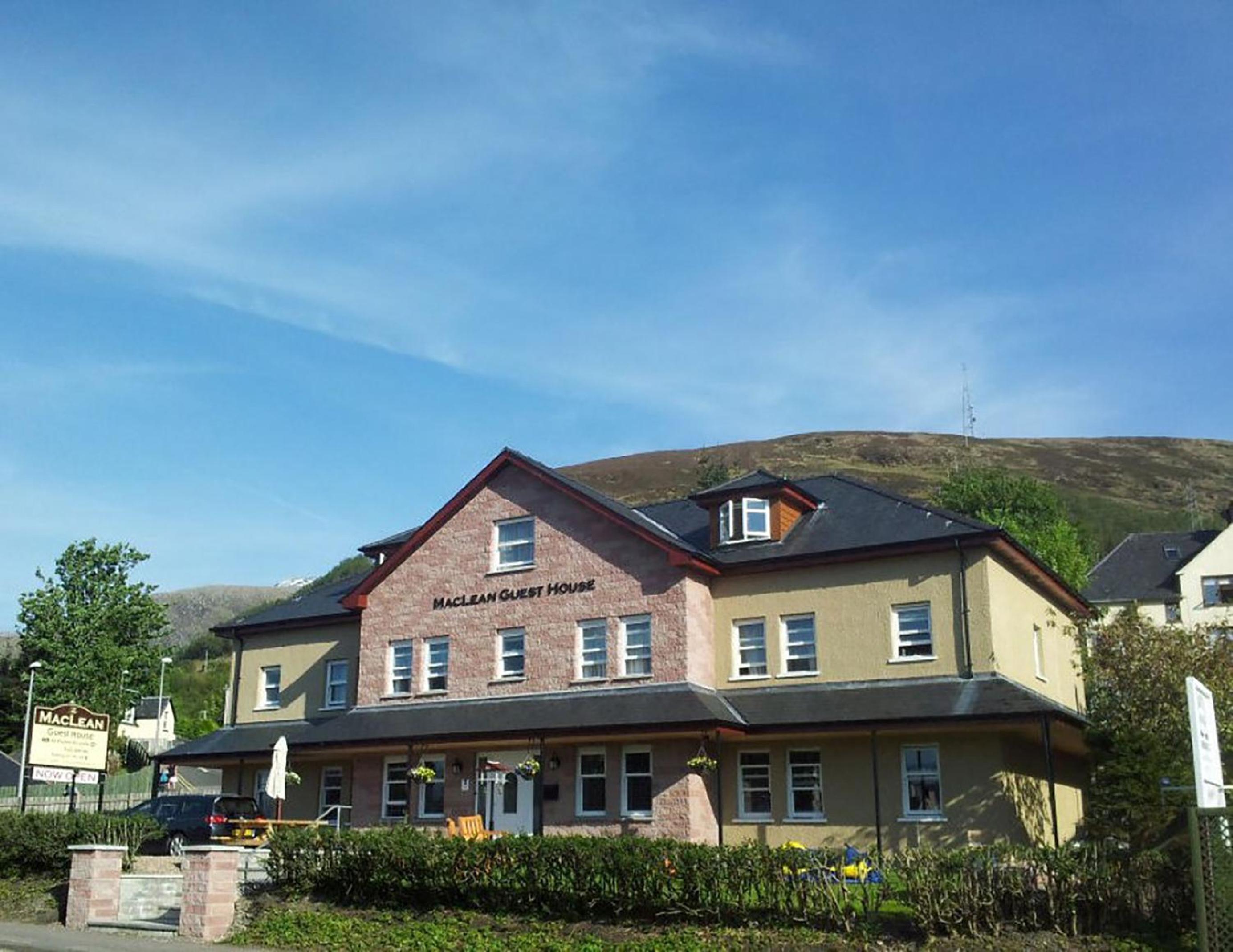 Fort William Vacations - MacLean Guest House - Property Image 1