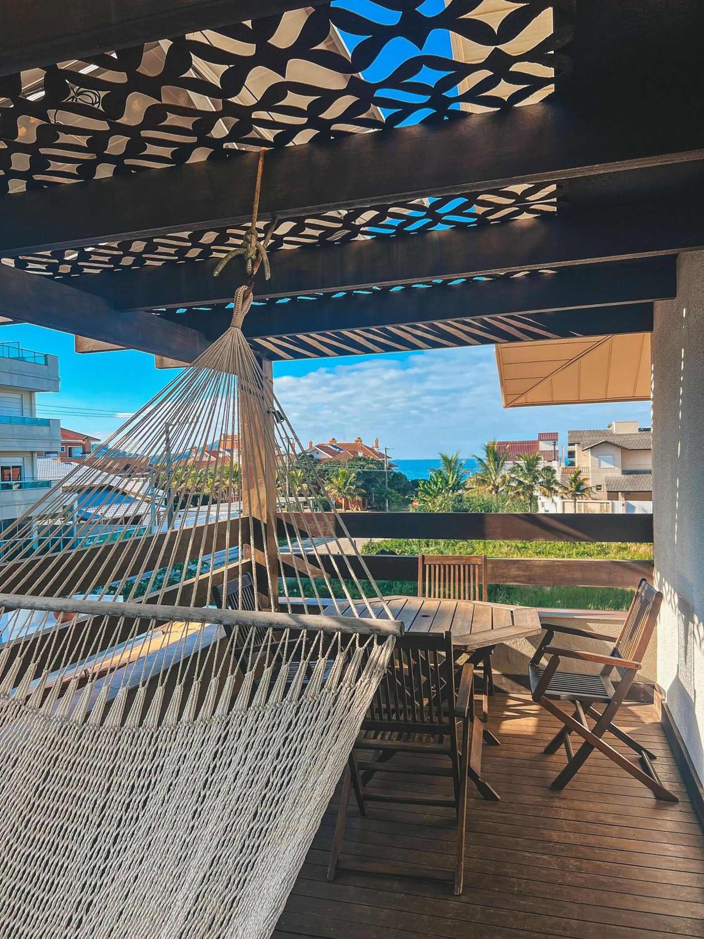 Casa do Artista a 60m do mar, piscina, 4 quartos