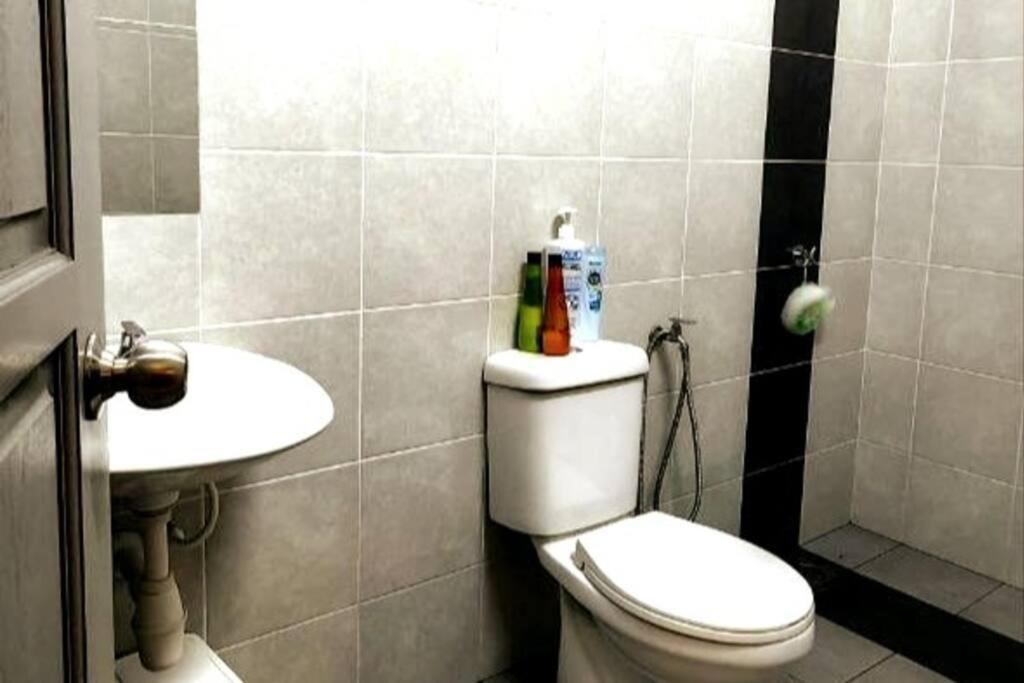 Mountain View Umoh50 Ipoh End-Lot Wi-fi Cozy photo 5