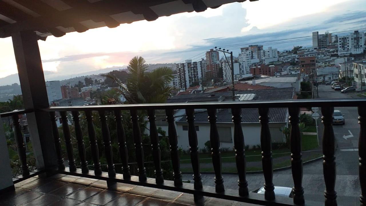 Casa Completa la Camelia Manizales