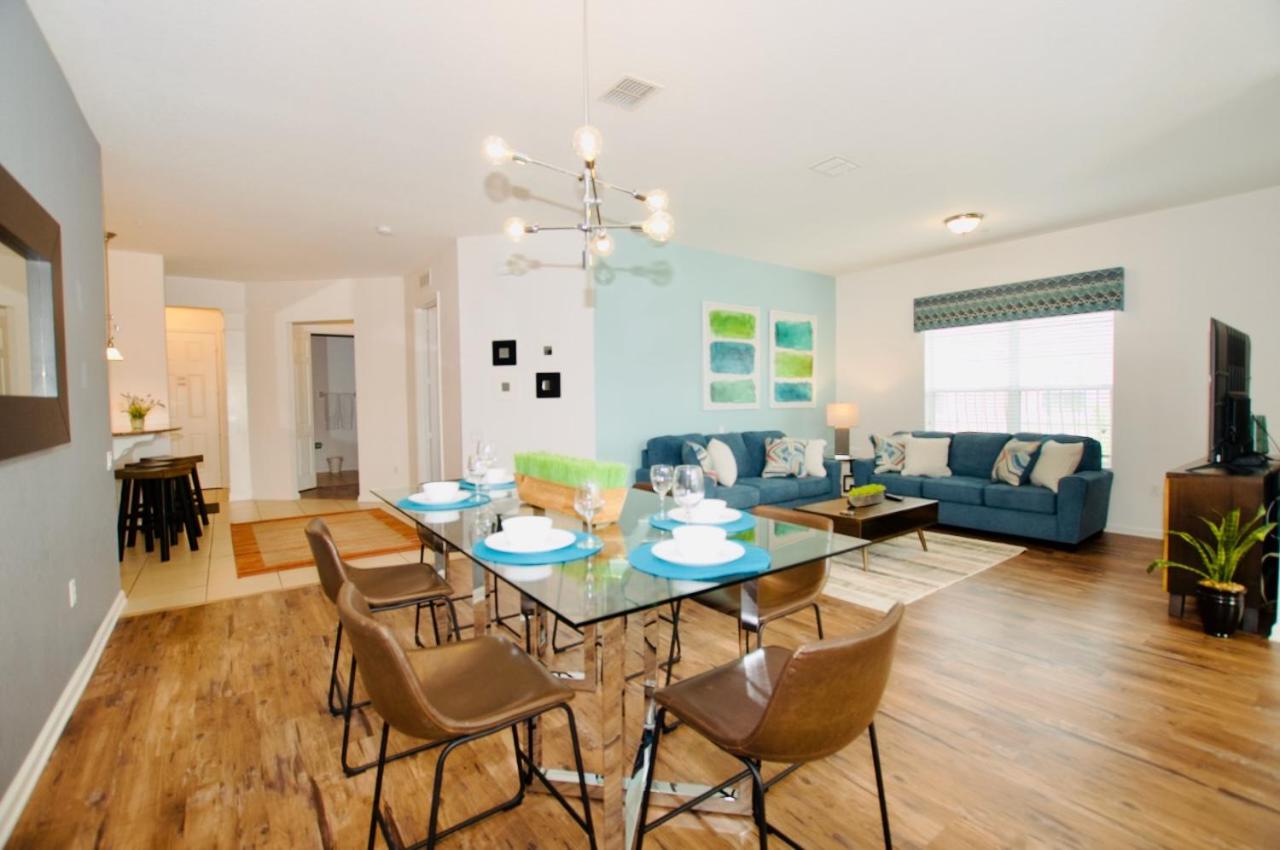 Vista Cay at Epic Universe - Luxury 4 bedroom condo