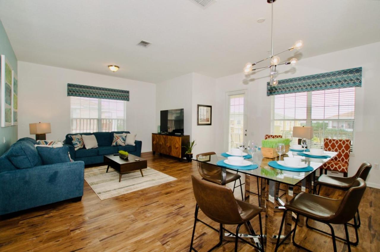 Vista Cay at Epic Universe - Luxury 4 bedroom condo
