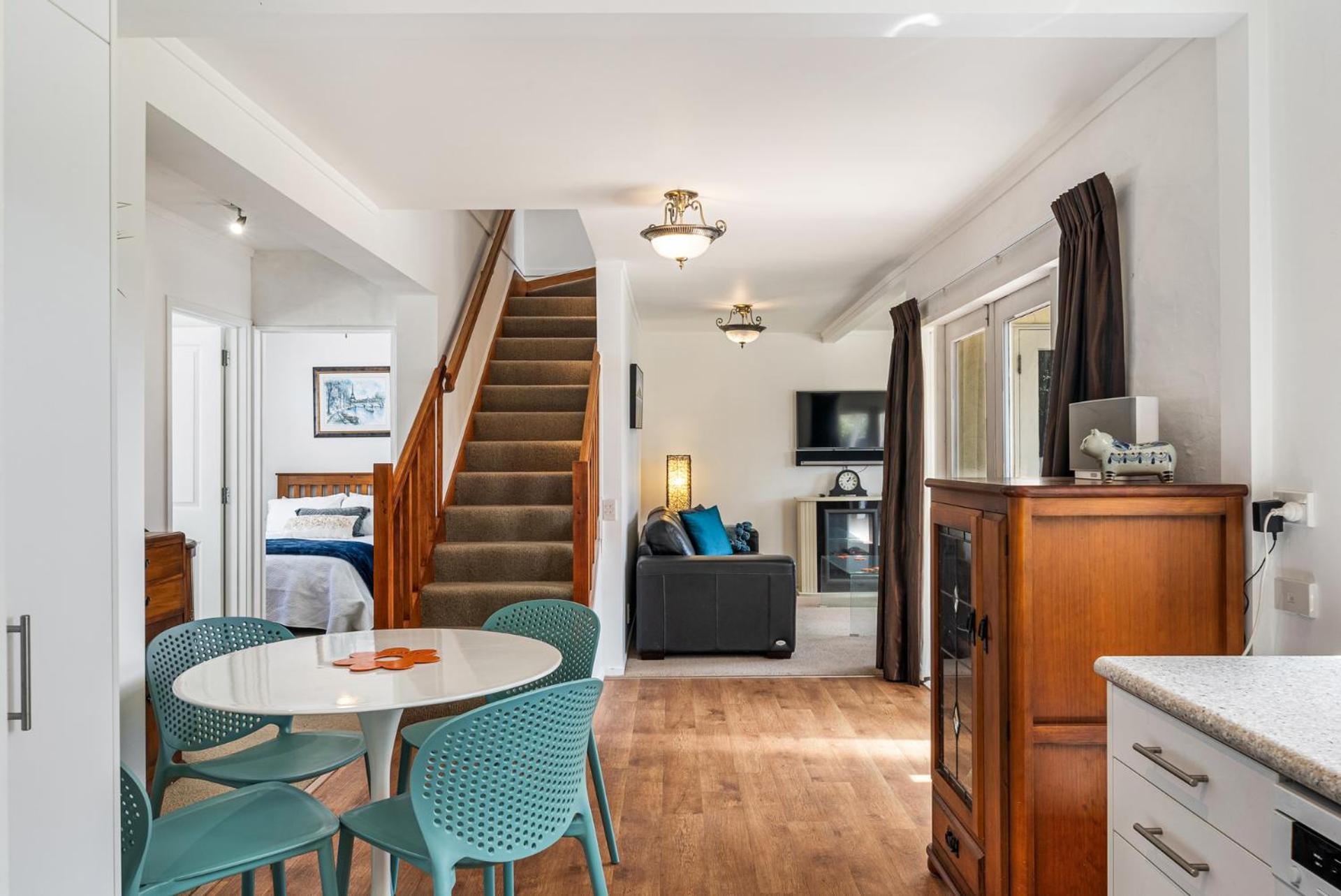 Tutere Treasure - Waikanae Holiday Home