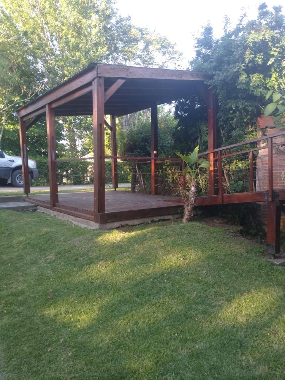 Muelle club regatas Doña Flora