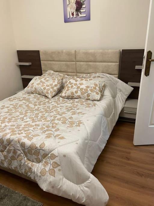 Easttown Central Park apartment