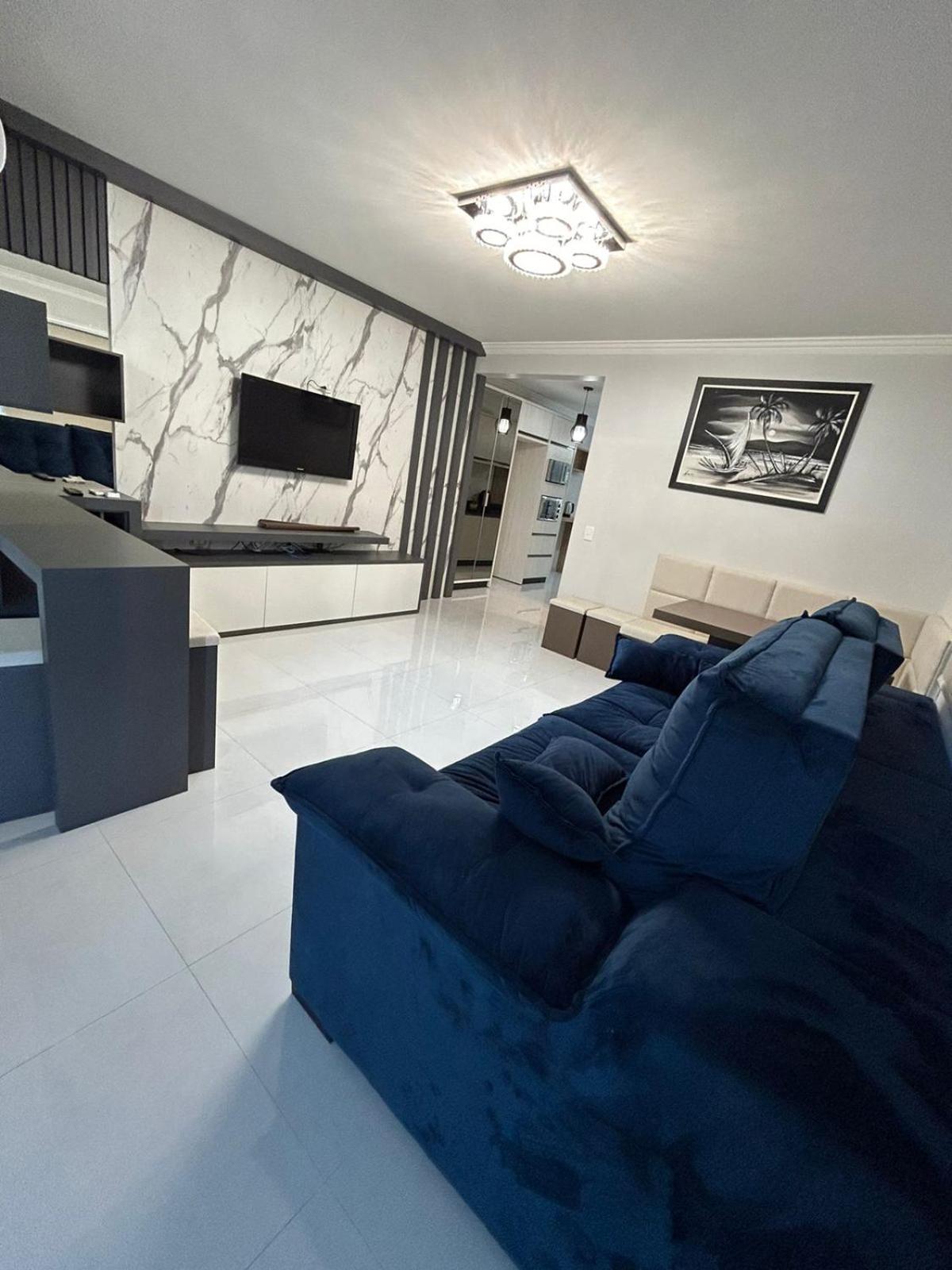Apartamento 603, lindo, climatizado, completo