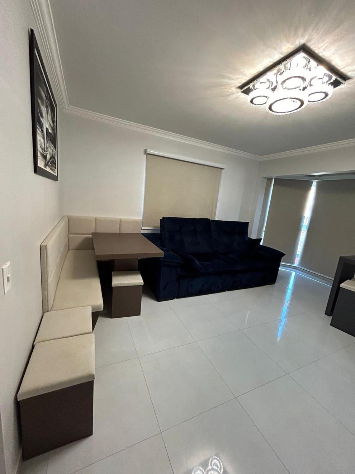 Apartamento 603, lindo, climatizado, completo