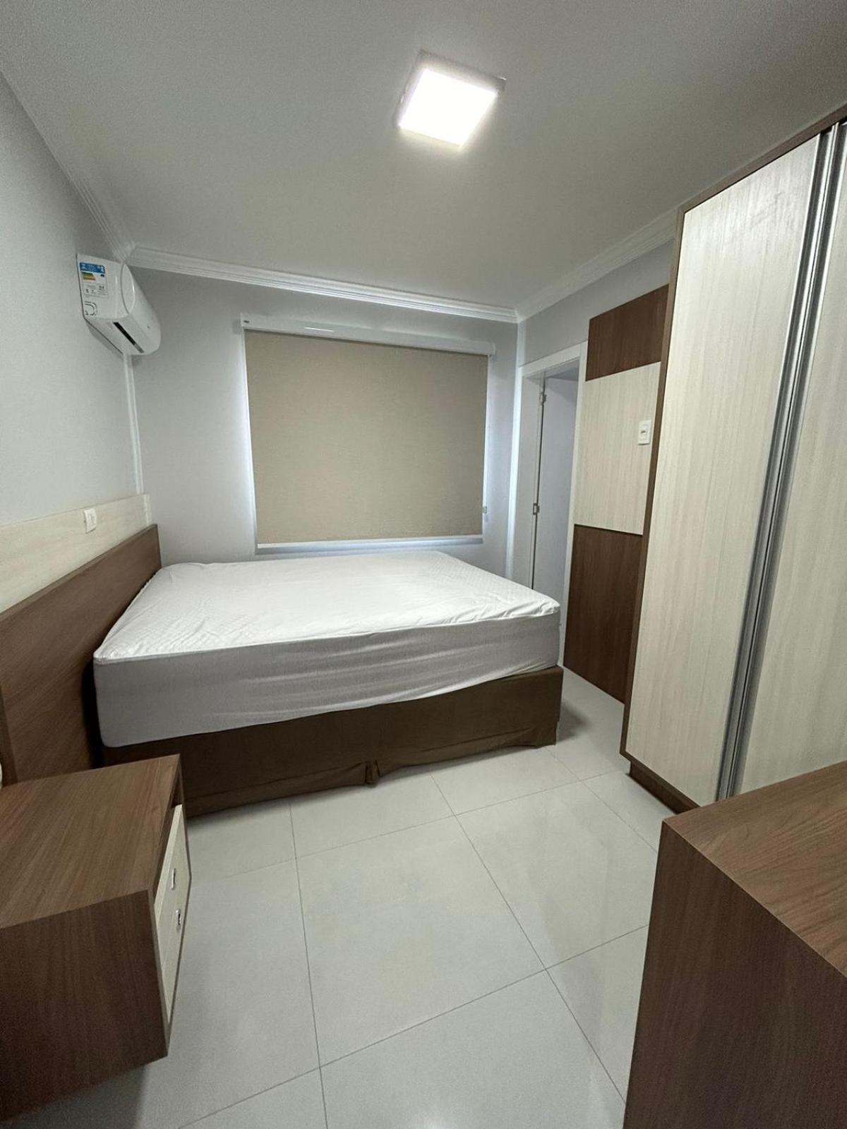 Apartamento 603, lindo, climatizado, completo