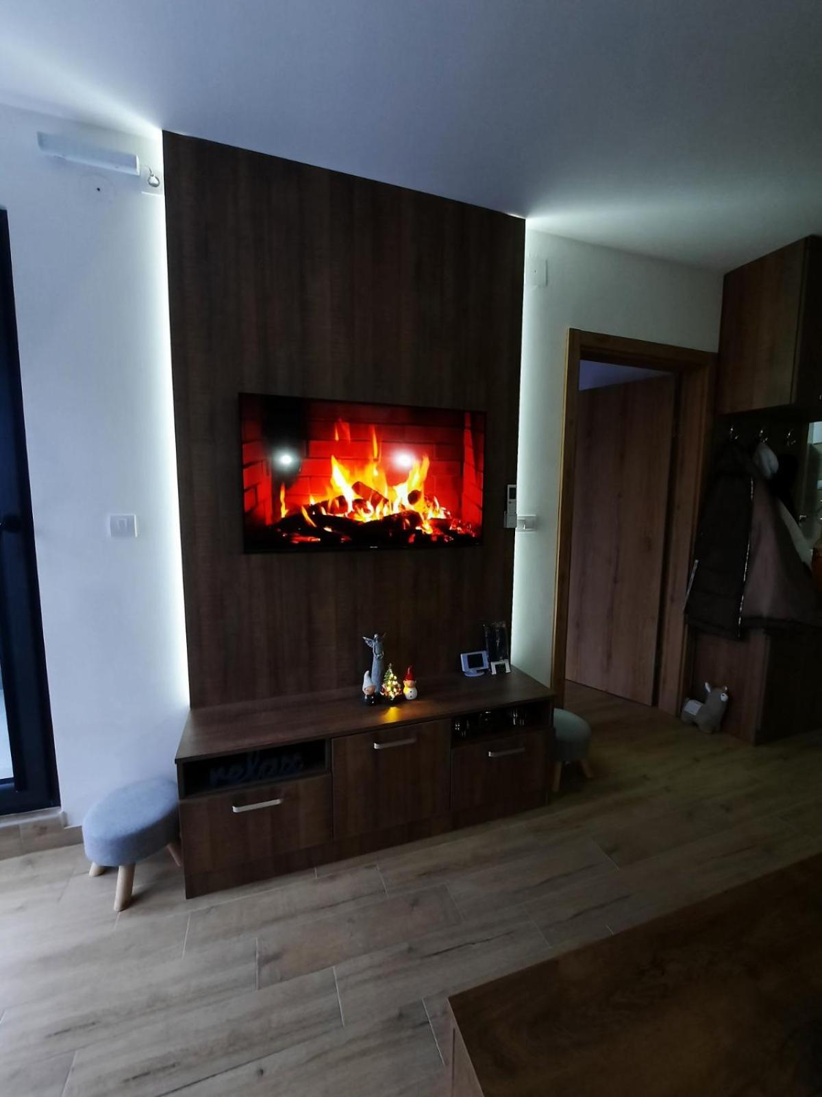 APARTMAN GREEN HILLS 20 view 2