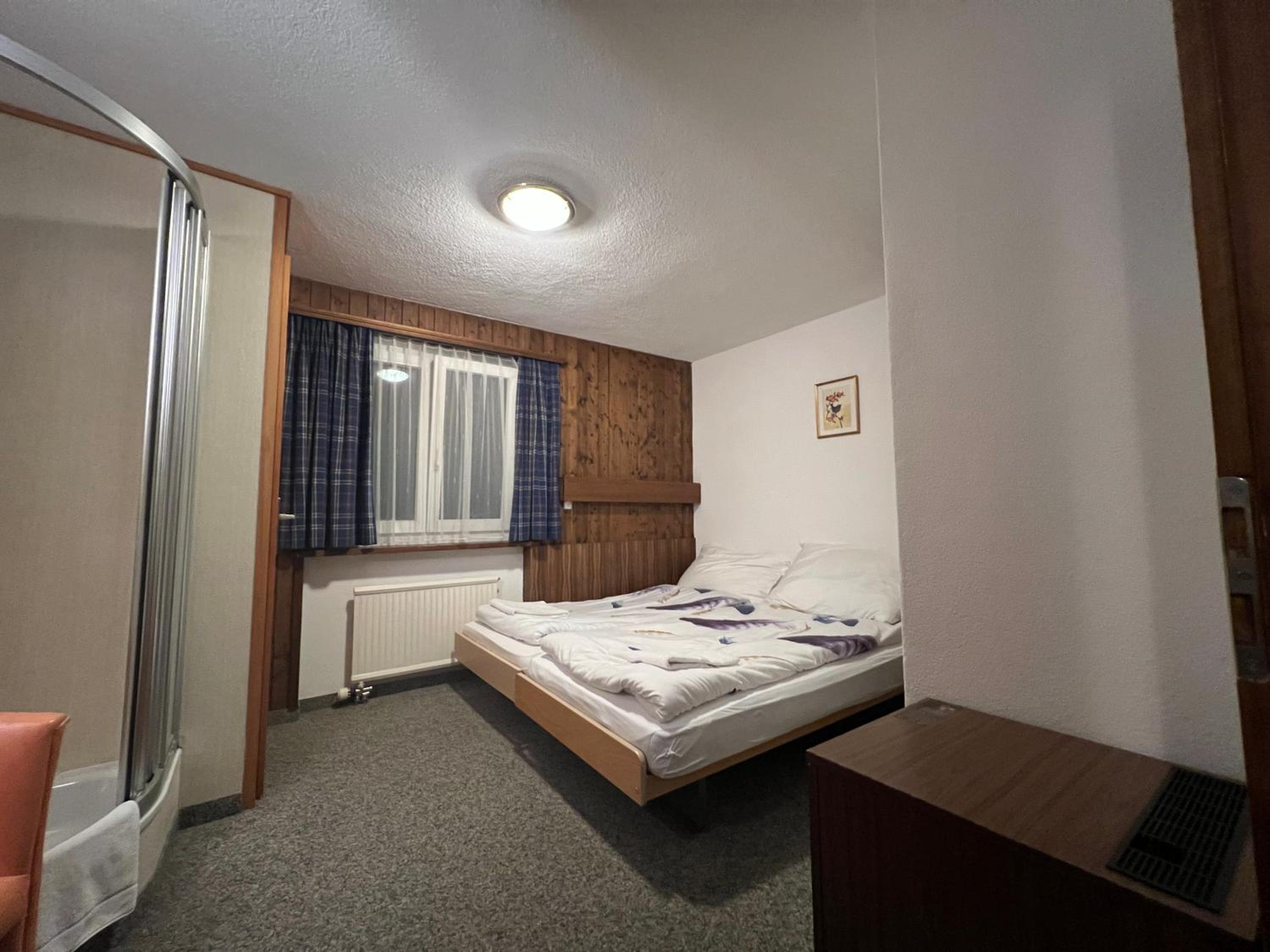 Romantic Room with private bathroom