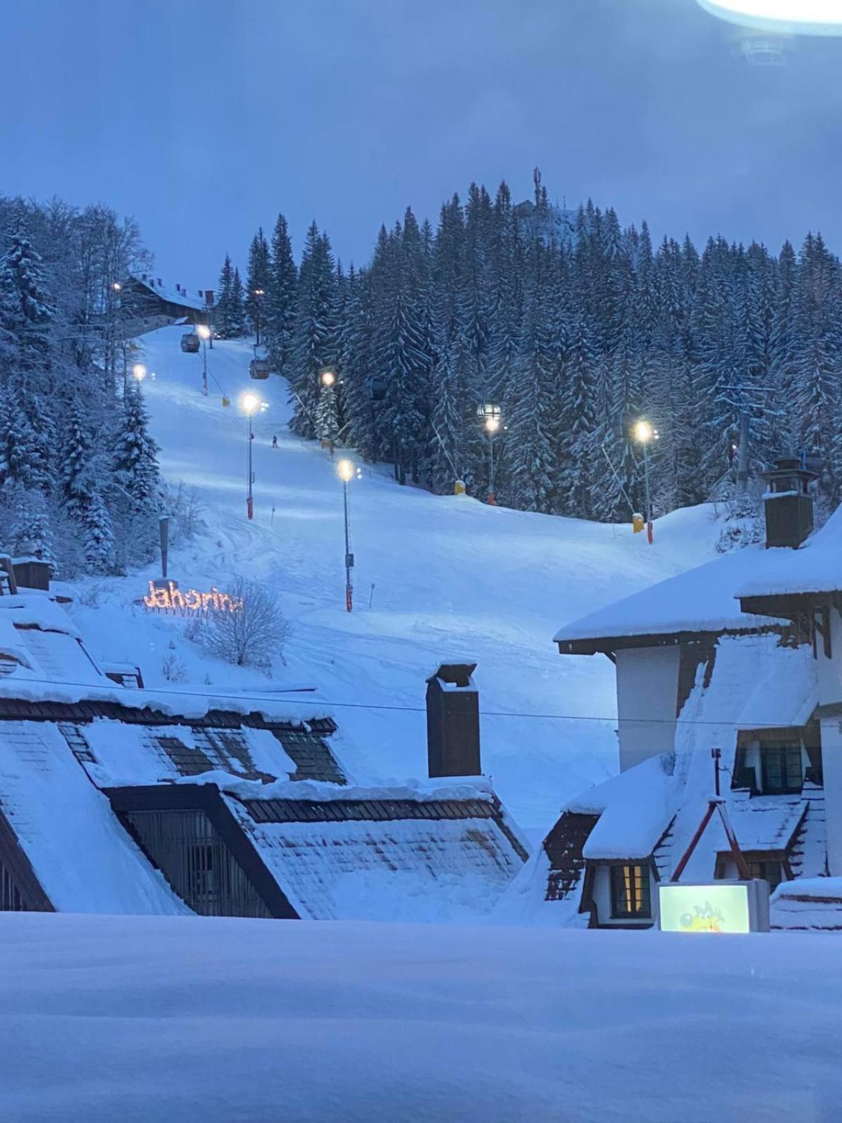 Apartment 122 - Aparthotel Vučko Jahorina - private host