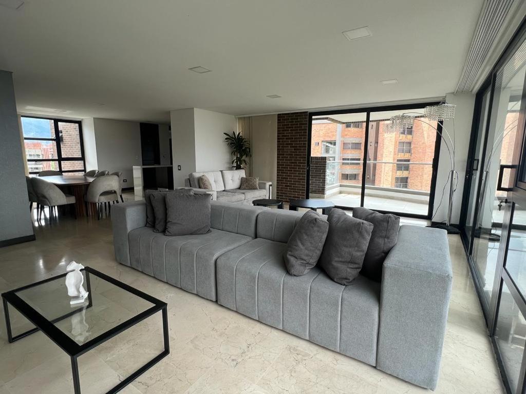 Modern Units Poblado with stunning view