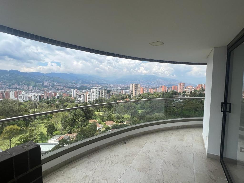Modern Units Poblado with stunning view