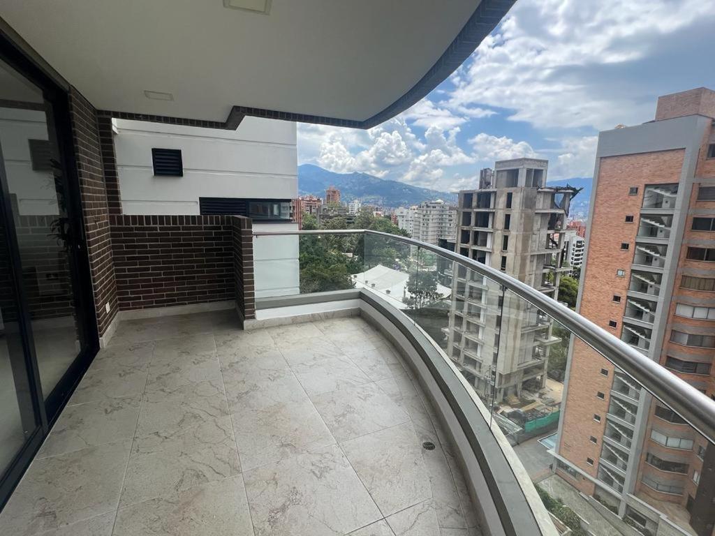 Modern Units Poblado with stunning view