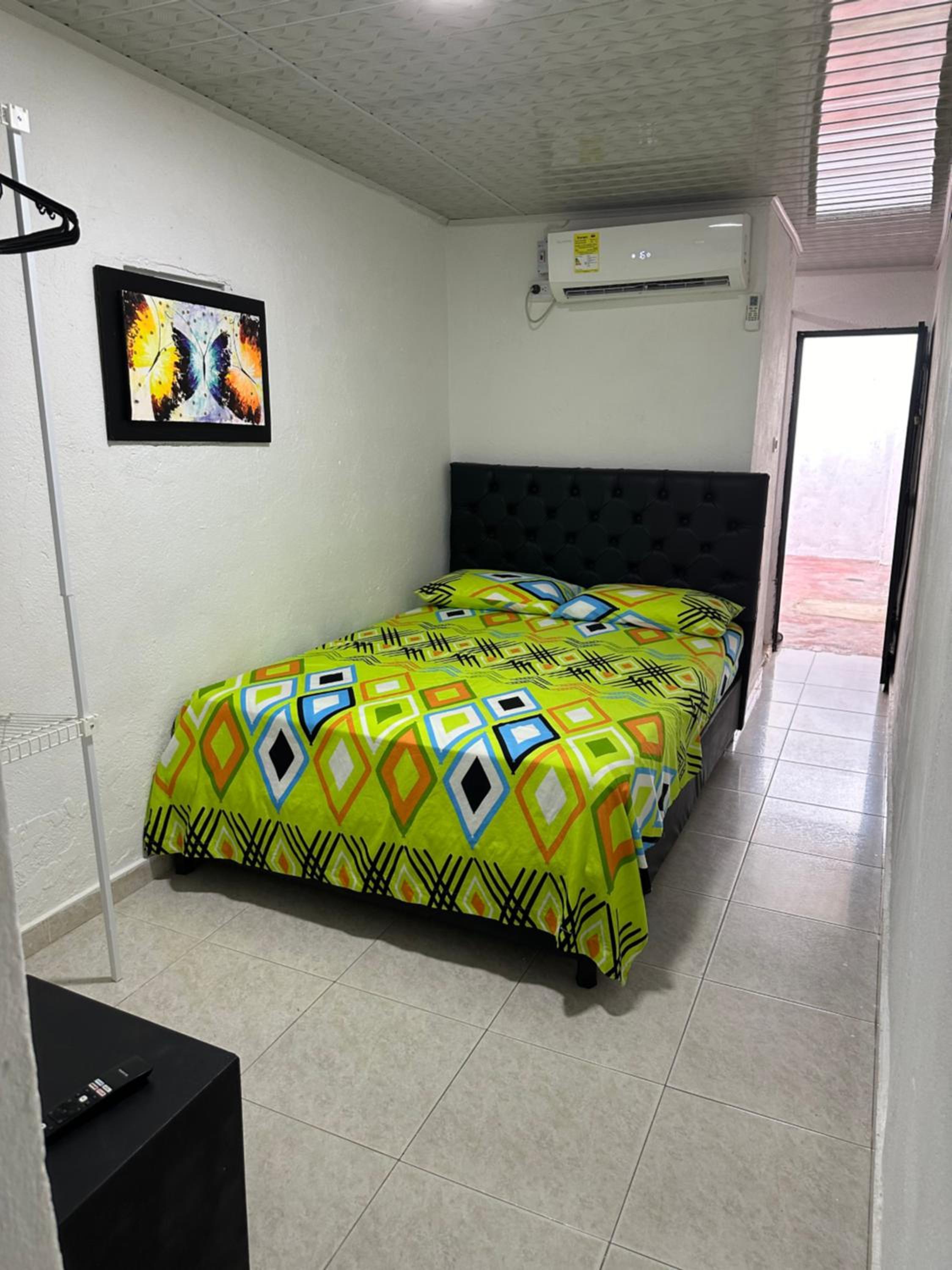 Apartamento vallenato en Entresierras, 3 HAB- AC, confort