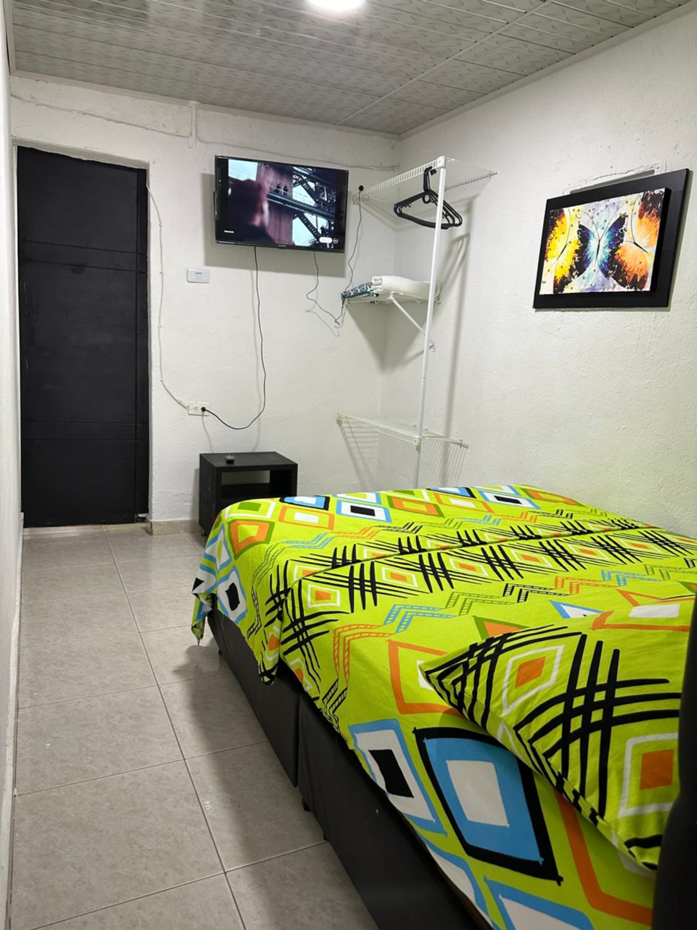 Apartamento vallenato en Entresierras, 3 HAB- AC, confort