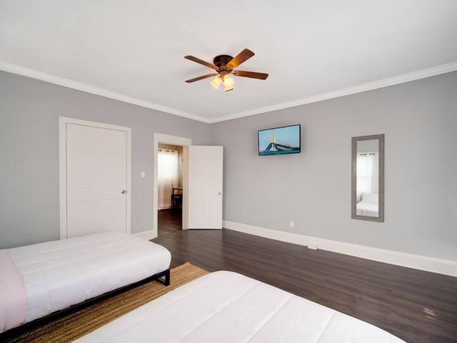 Modern Westshore