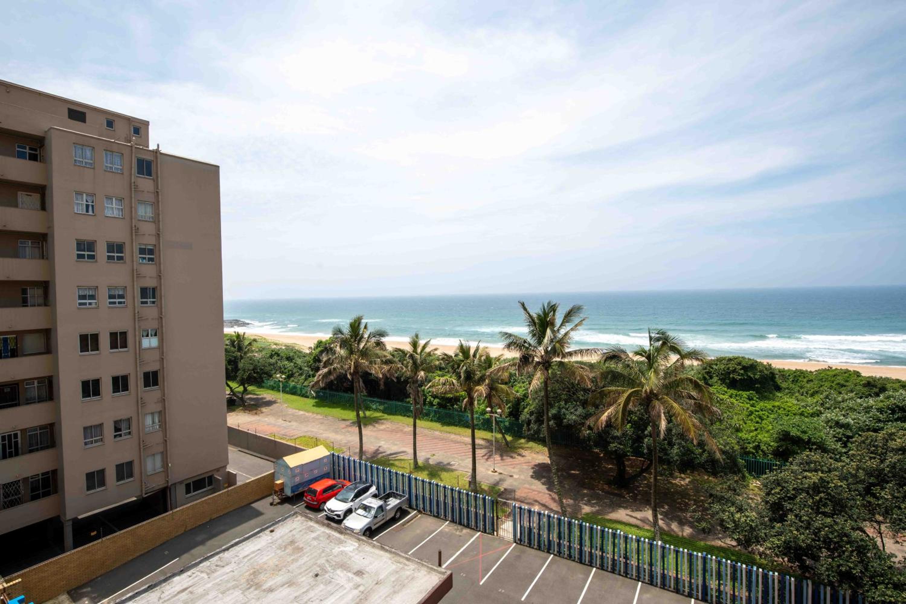 Amanzi402 Oceanview Retreat view 5