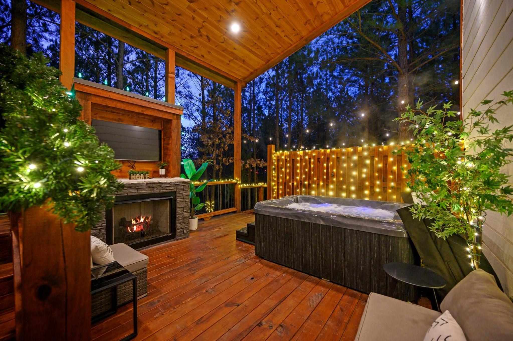 Secluded Luxury Cabin w/ Hot Tub & Fireplace view 4