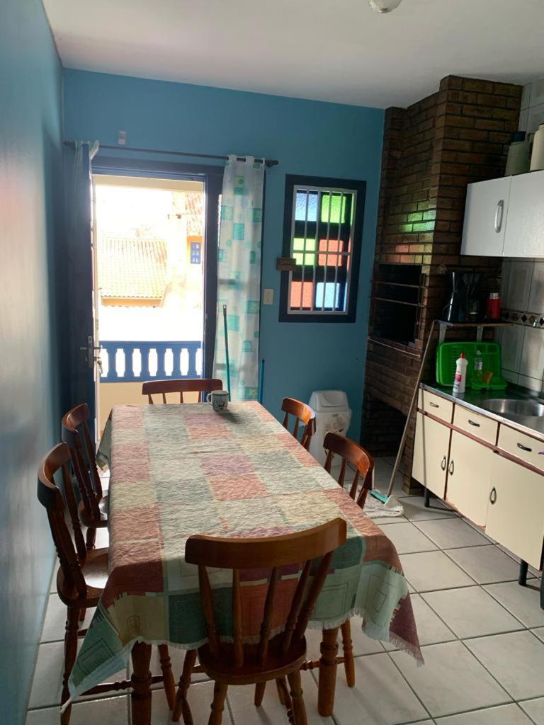 Apto de 6a8 Pessoas a 50m Praia aceita Pets