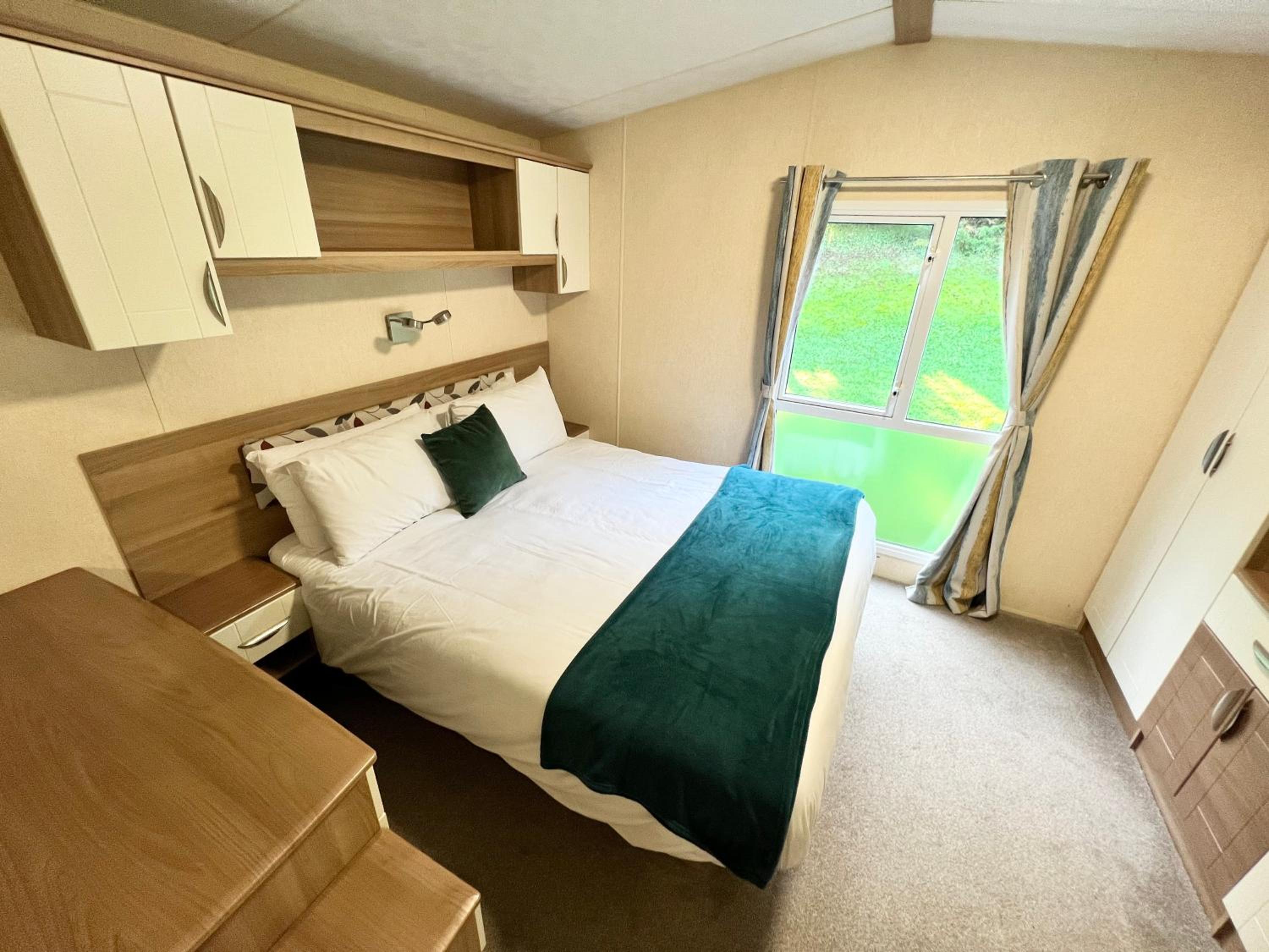 2 Bedroom Caravan LG13, Shanklin, Isle of Wight view 3